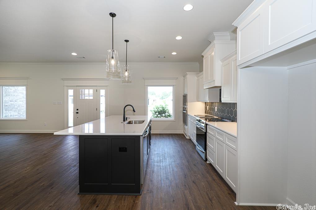 OLDE SALEM TOWNSHIP - Residential