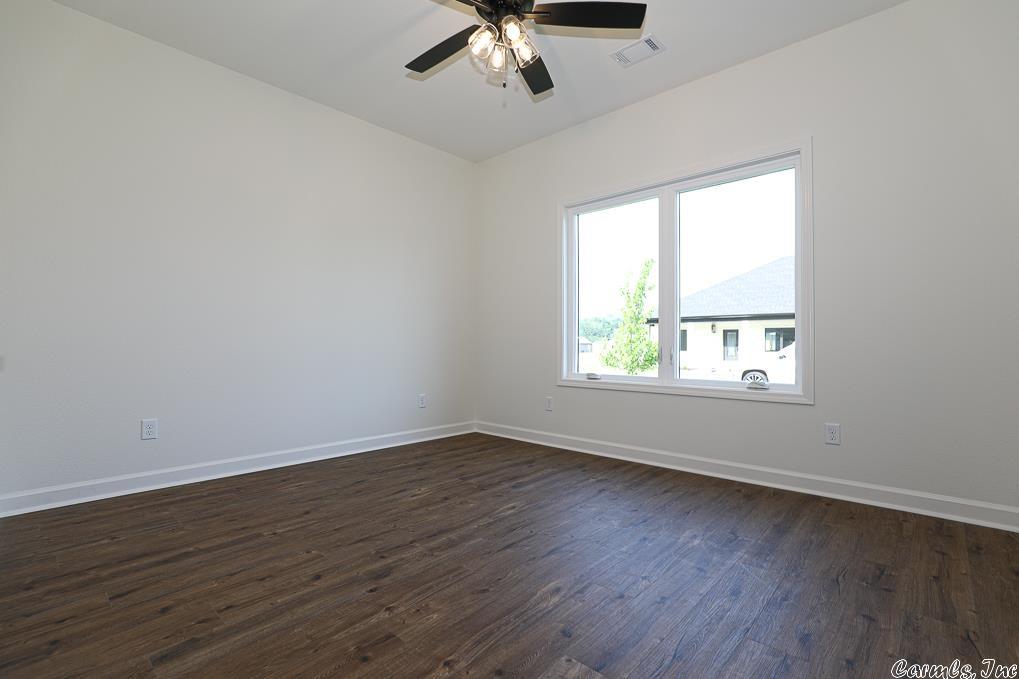 OLDE SALEM TOWNSHIP - Residential