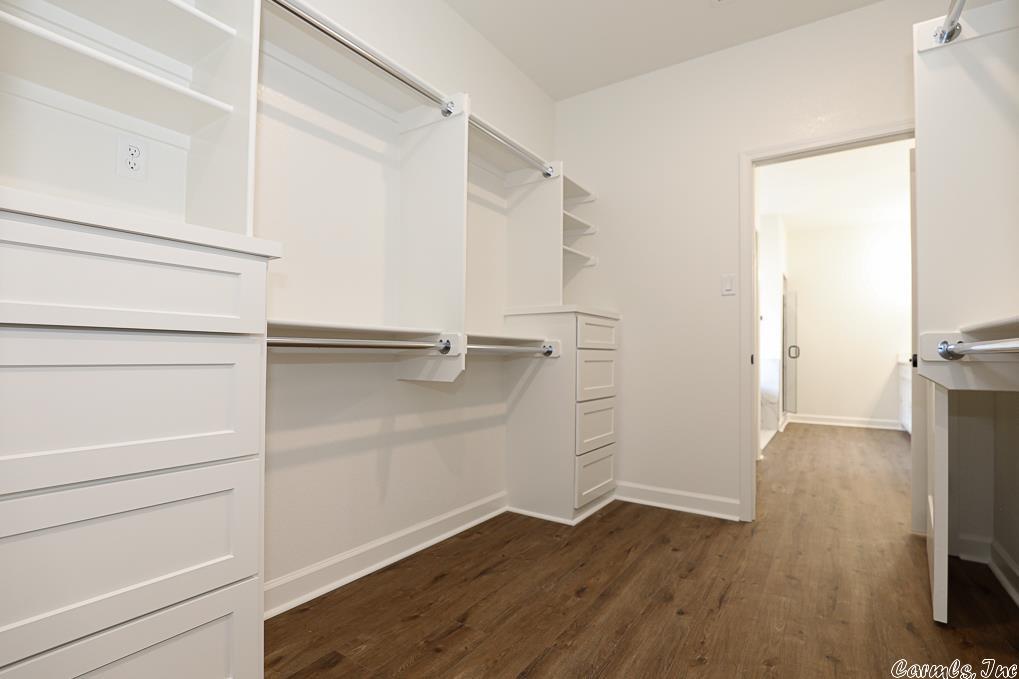 OLDE SALEM TOWNSHIP - Residential