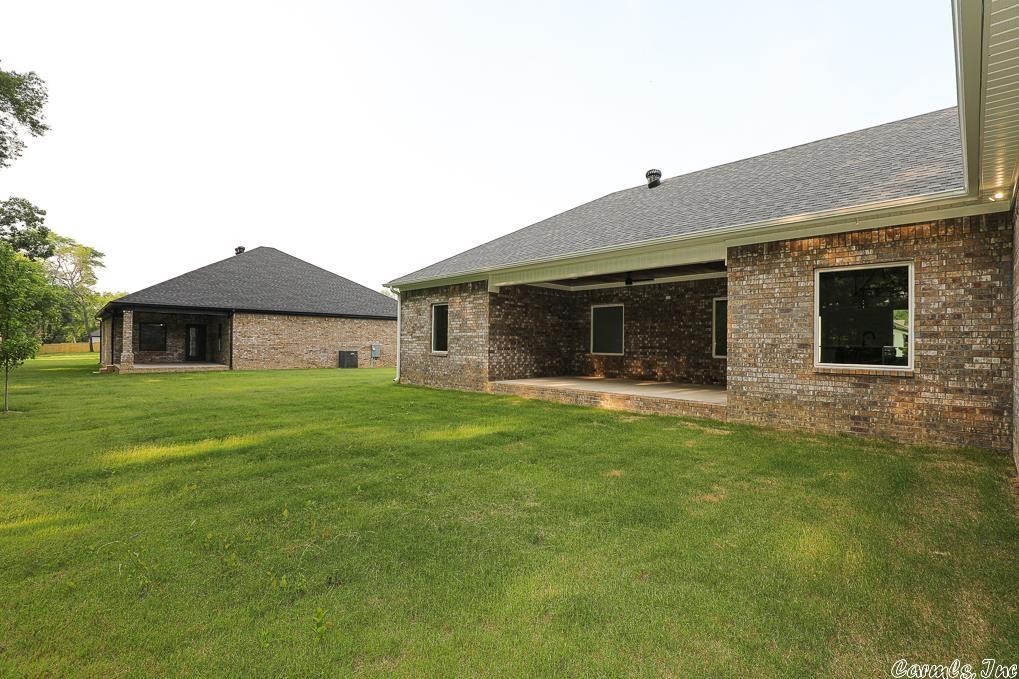 OLDE SALEM TOWNSHIP - Residential