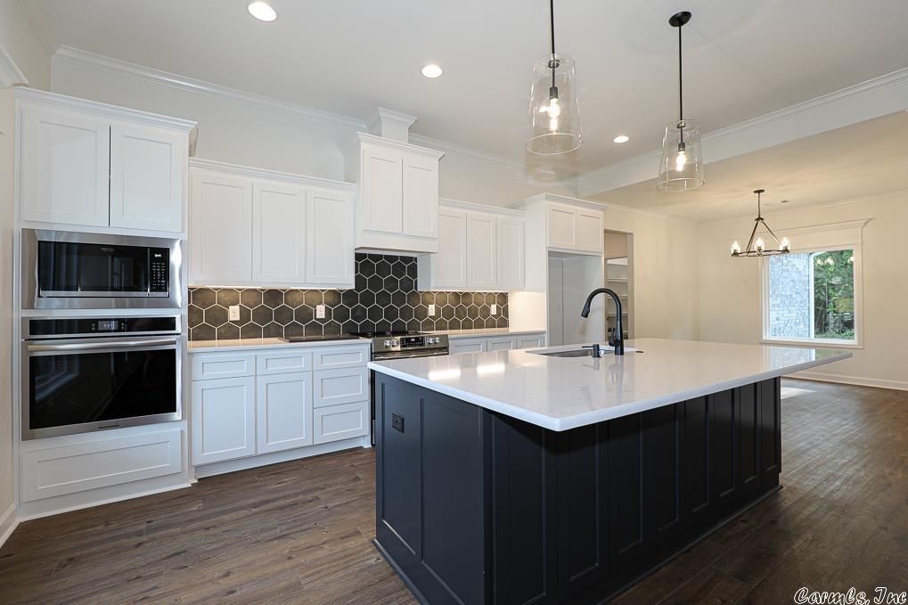 OLDE SALEM TOWNSHIP - Residential