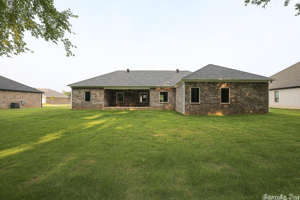 OLDE SALEM TOWNSHIP - Residential