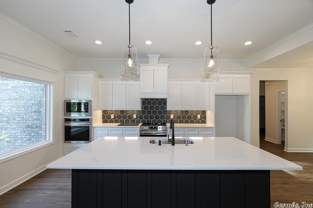 OLDE SALEM TOWNSHIP - Residential