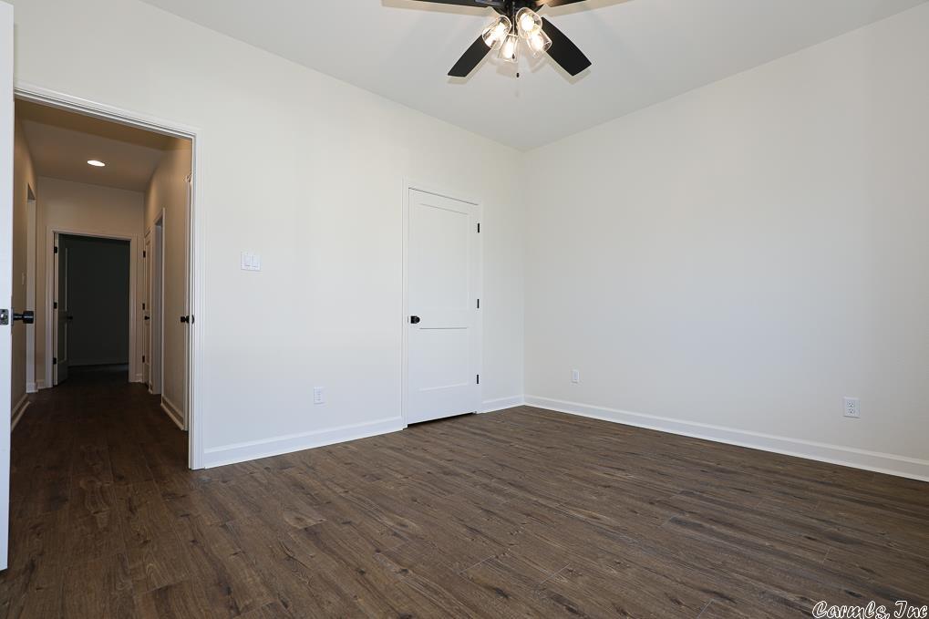 OLDE SALEM TOWNSHIP - Residential