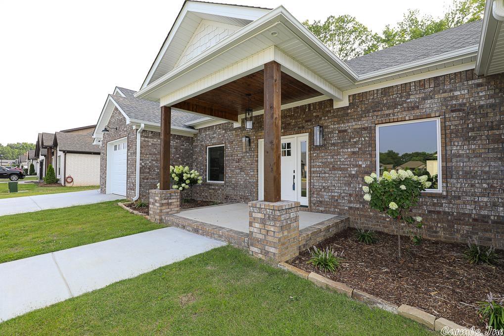 OLDE SALEM TOWNSHIP - Residential