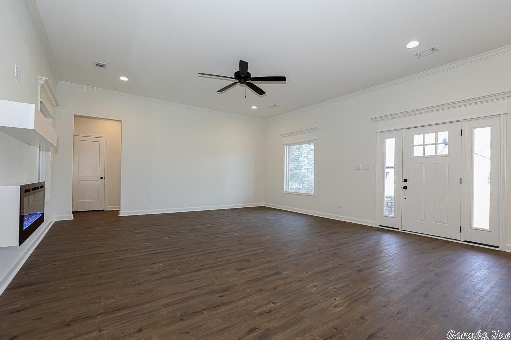 OLDE SALEM TOWNSHIP - Residential