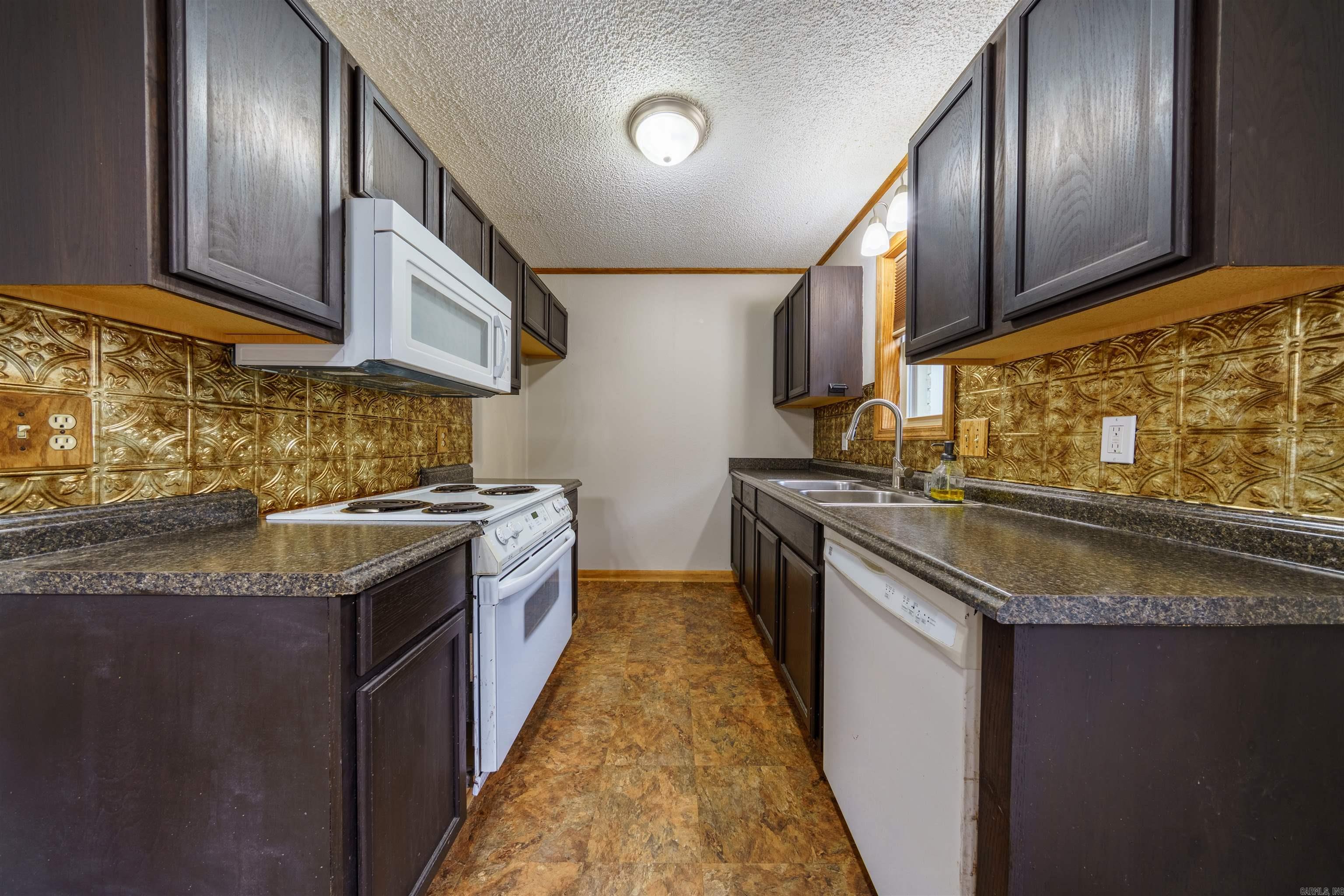 Meadowbrook 1 - Residential