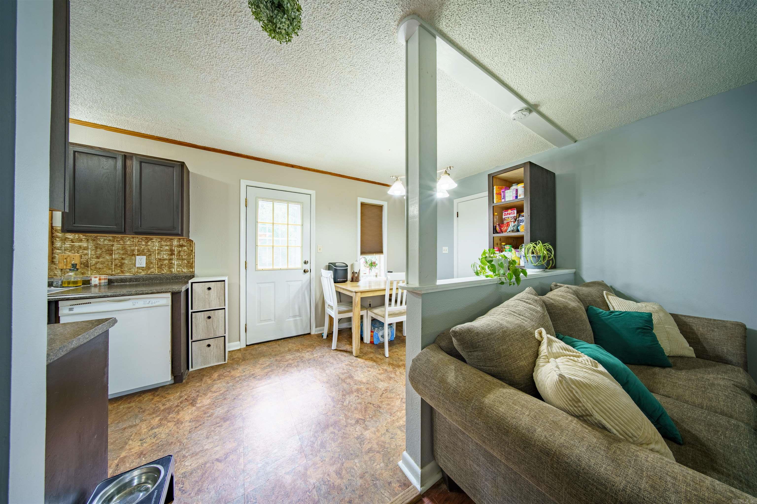 Meadowbrook 1 - Residential