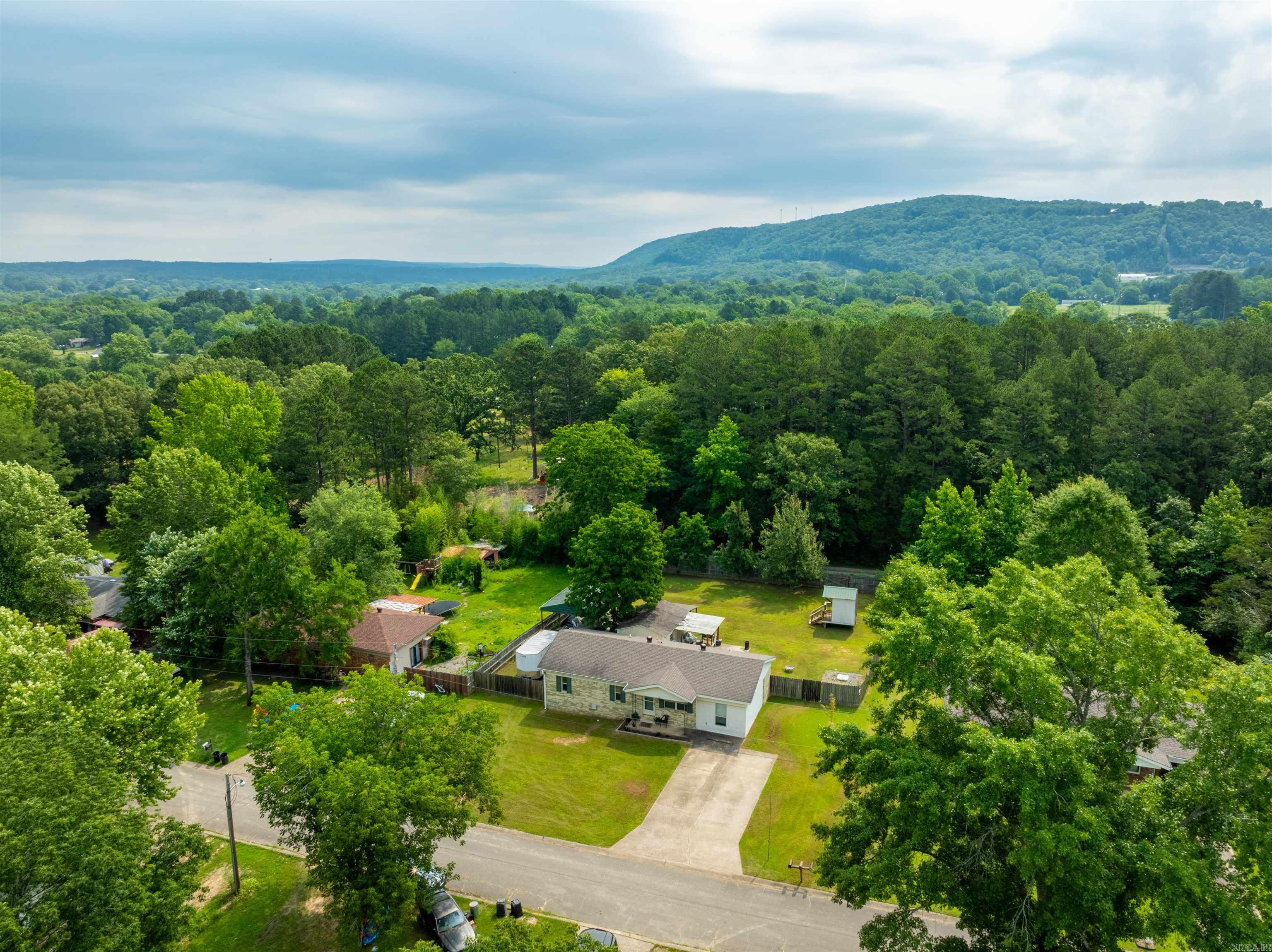 Meadowbrook 1 - Residential