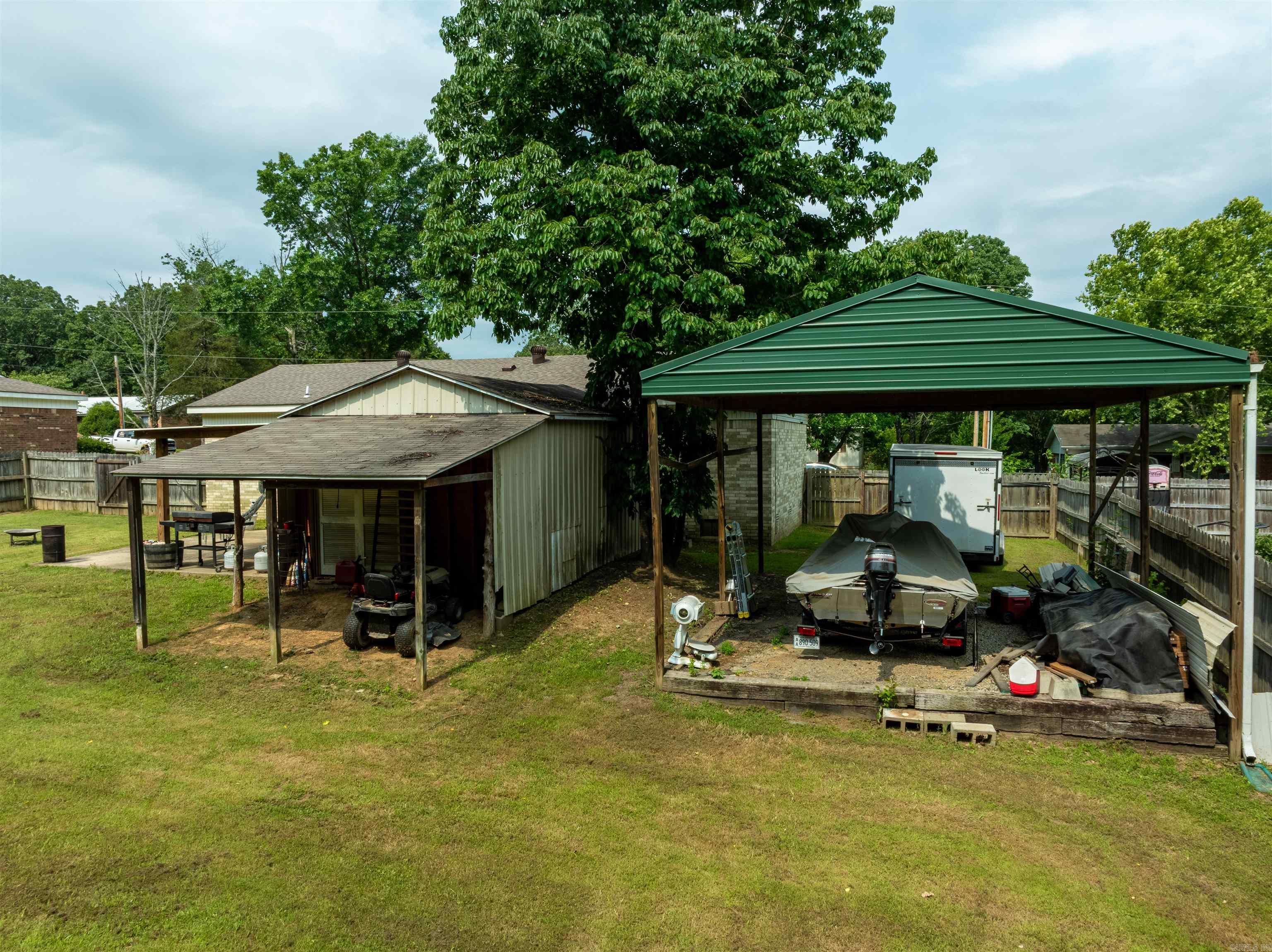 Meadowbrook 1 - Residential
