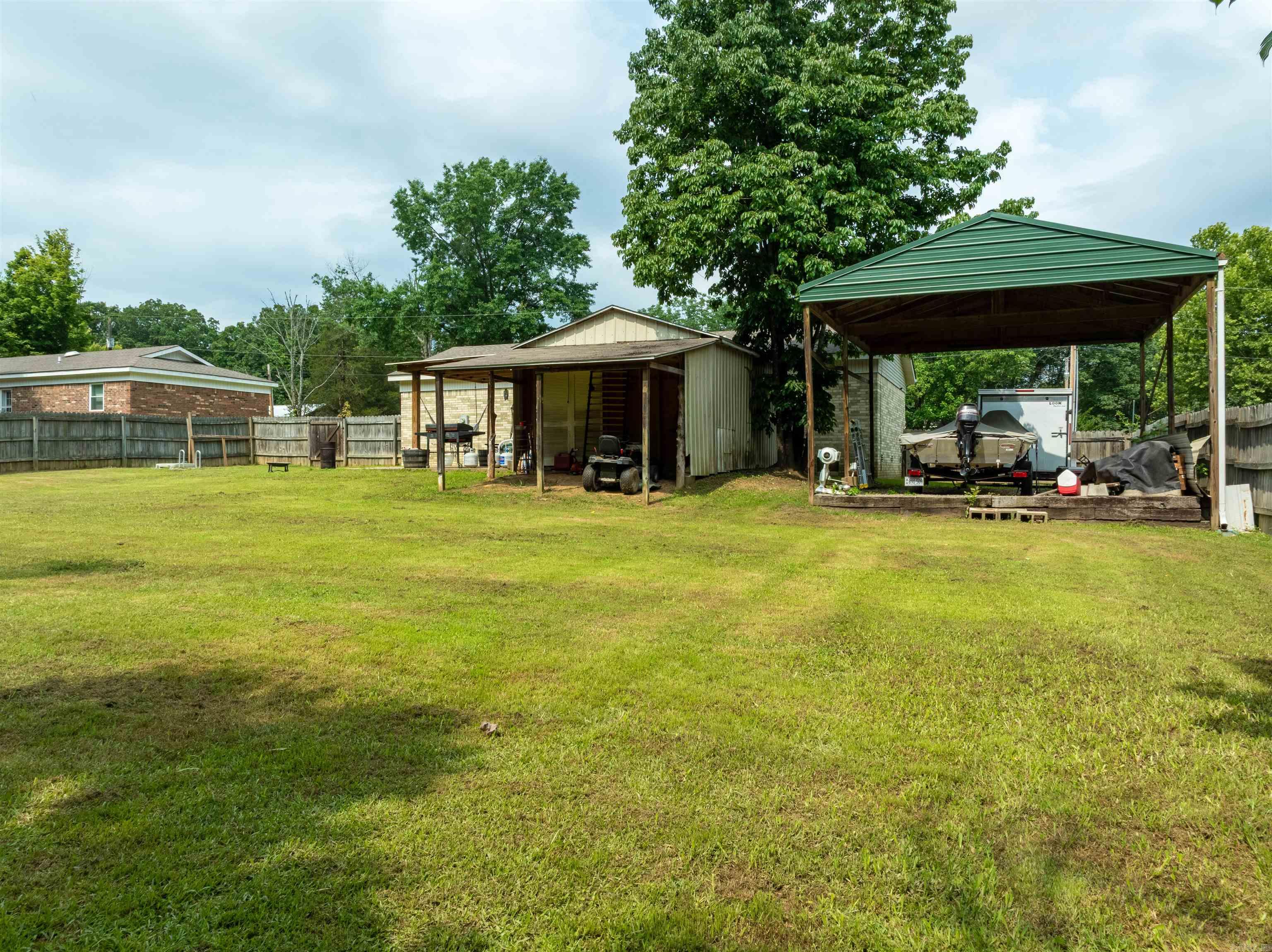 Meadowbrook 1 - Residential