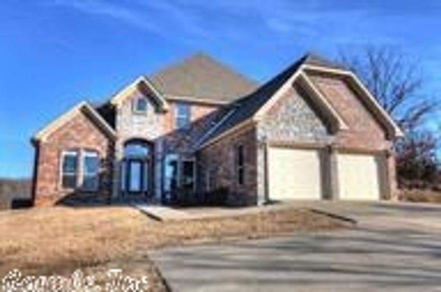 Beautiful immaculate home only 6 miles from Conway but feels secluded. Hardwood flooring throughout, large kitchen with a lot of counter space with granite slab, 30 ft. ceilings, huge master bedroom with an awesome masterbath. This is a must see home. Beautiful wooded land and more acreage available.