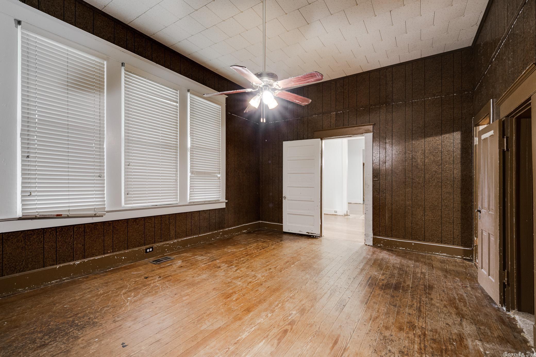 OT England City - Residential