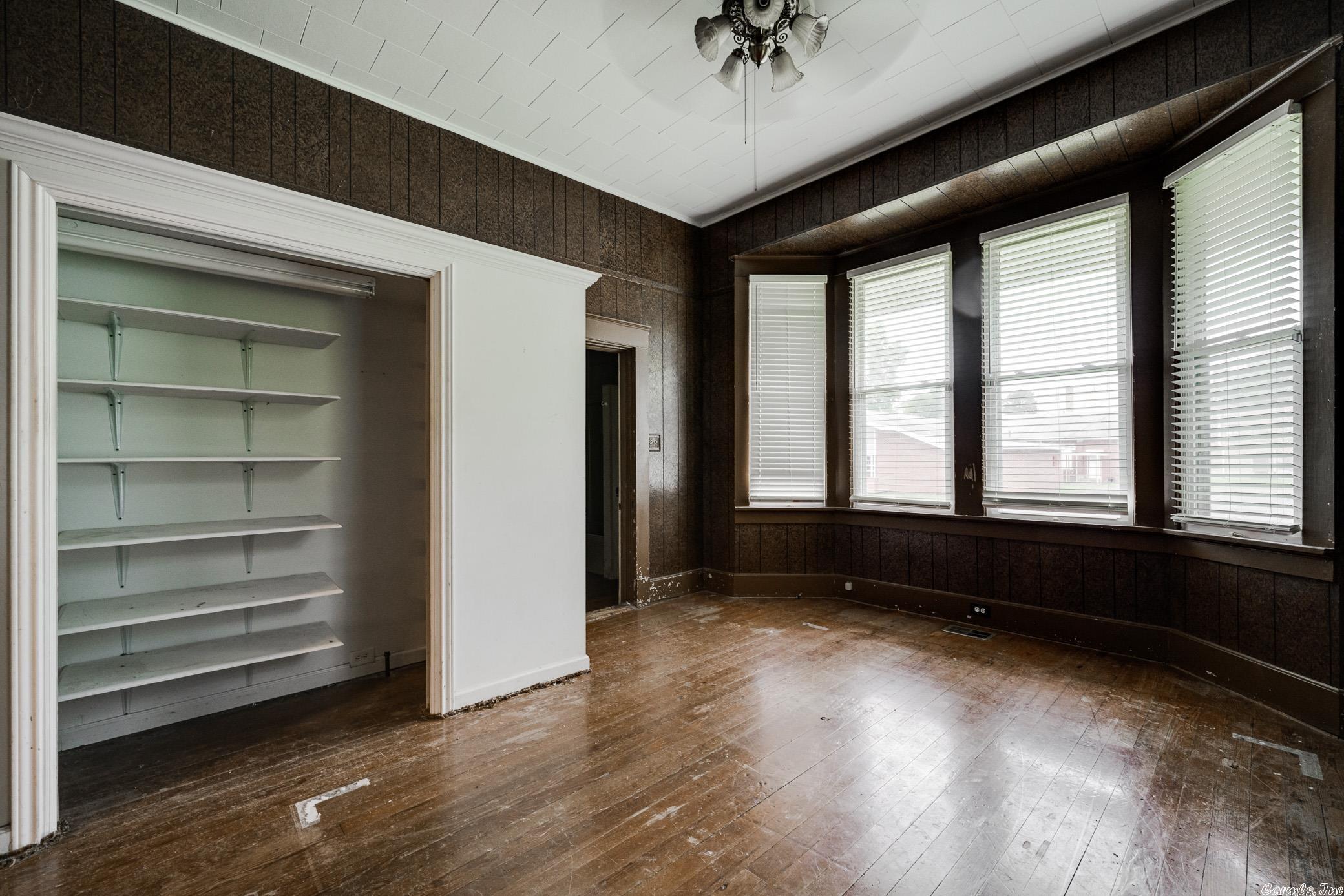 OT England City - Residential