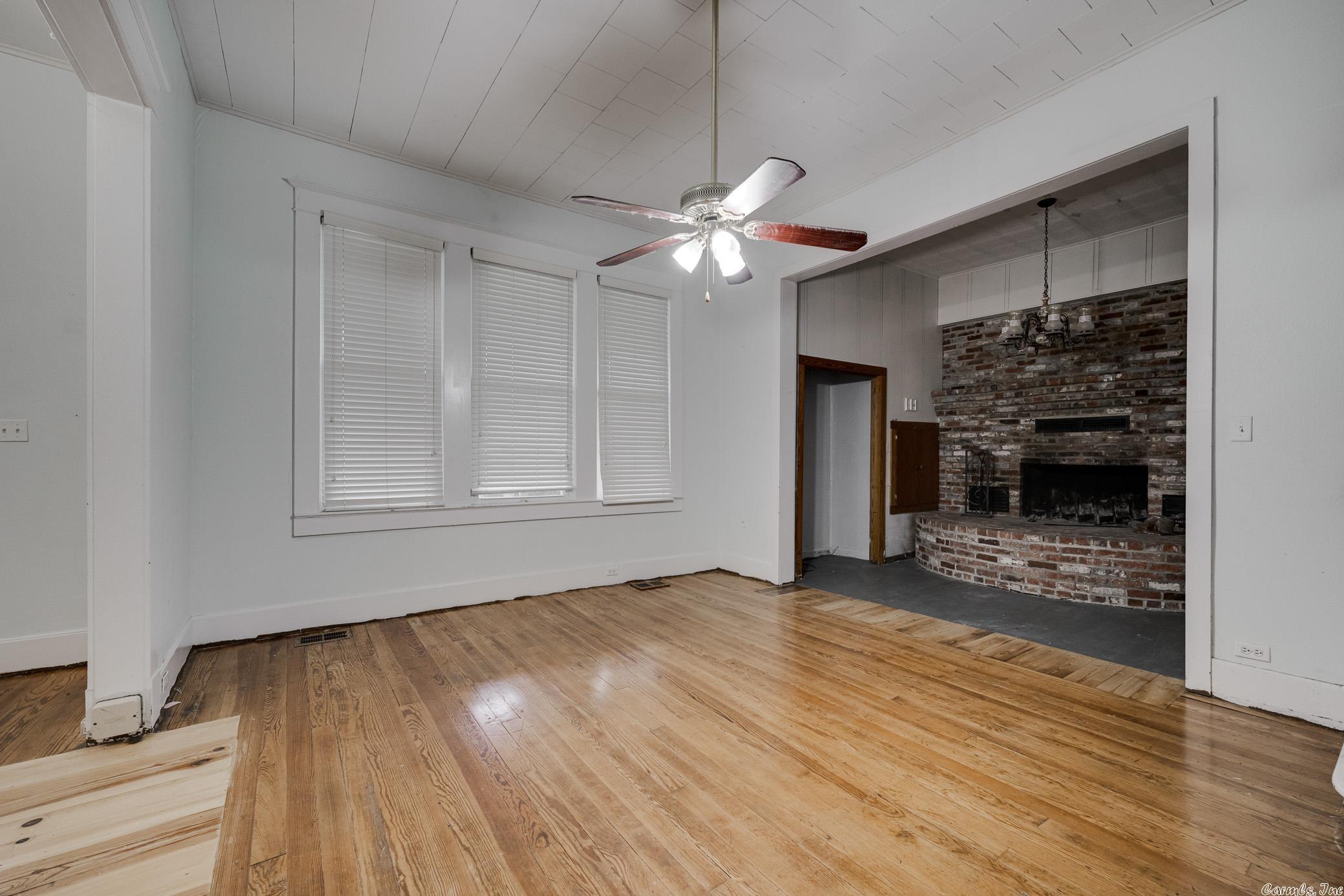 OT England City - Residential