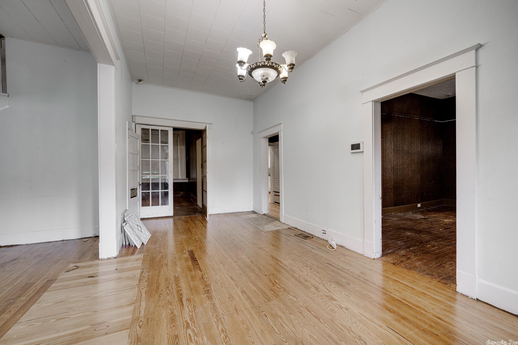 OT England City - Residential