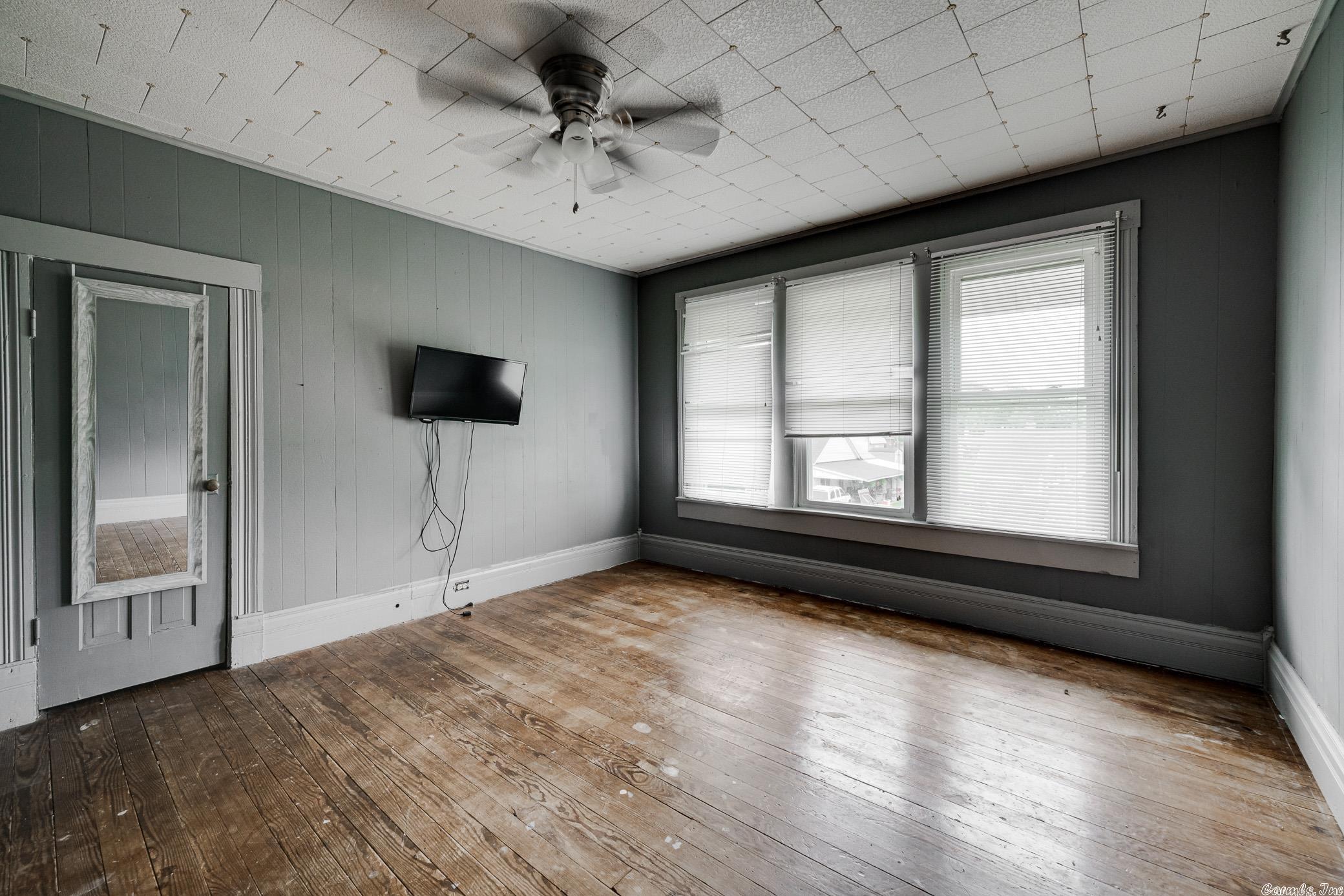 OT England City - Residential