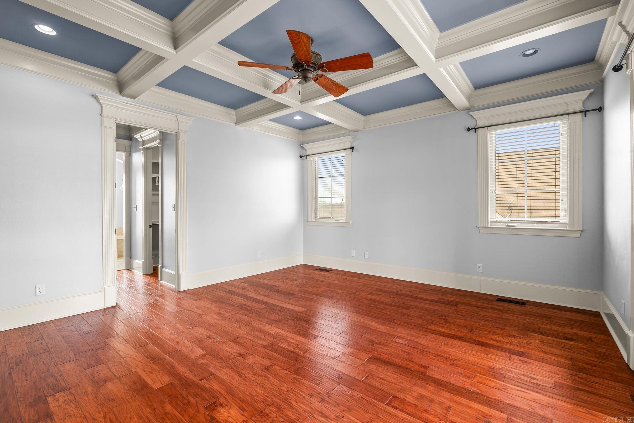 HURRICANE LAKE EST - Residential