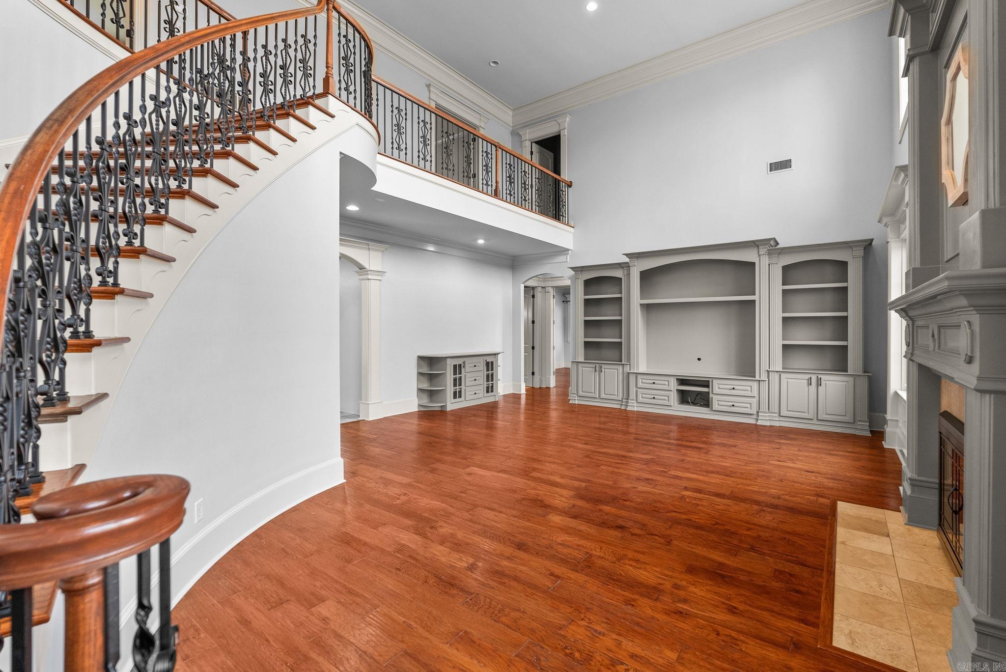 HURRICANE LAKE EST - Residential