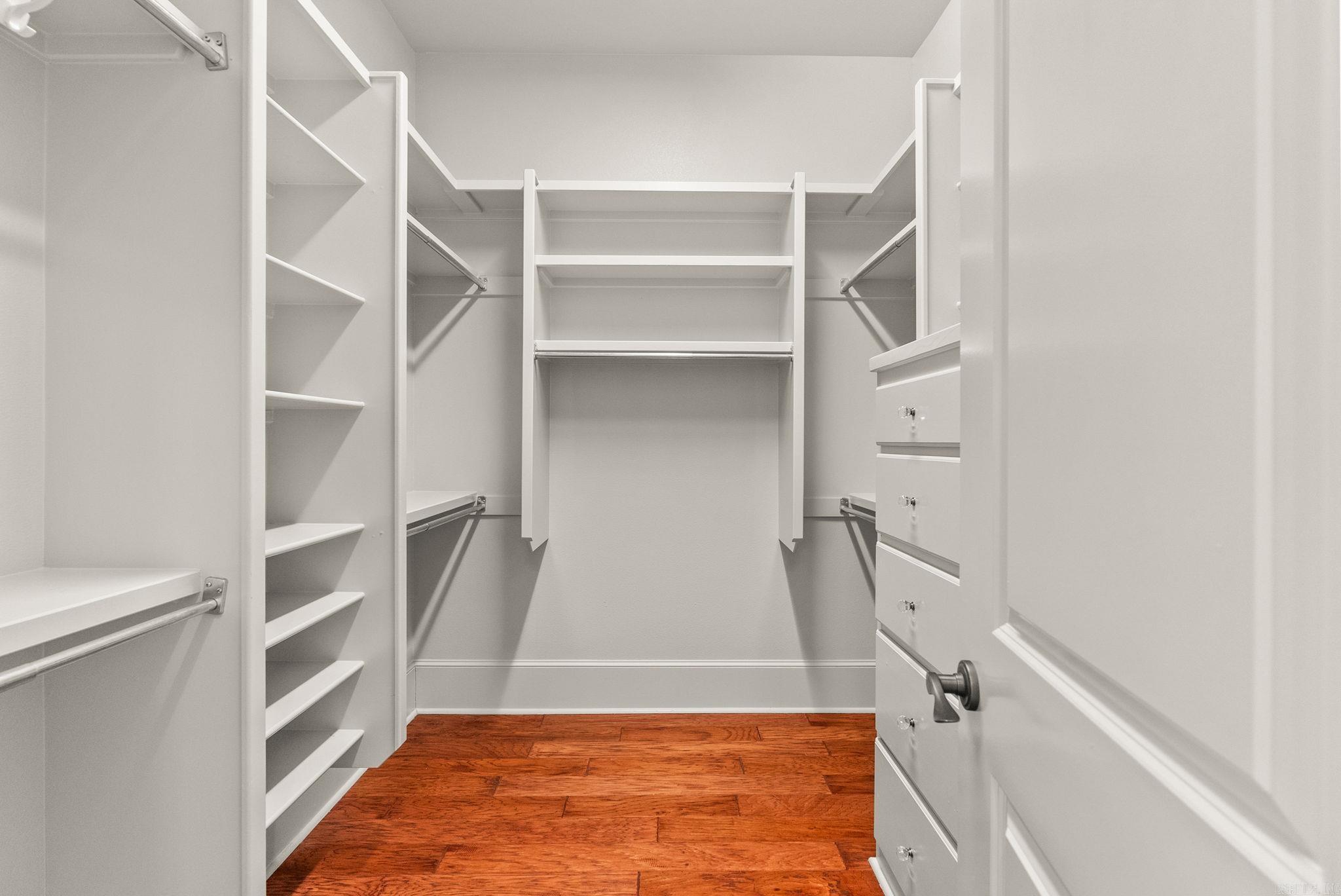 HURRICANE LAKE EST - Residential