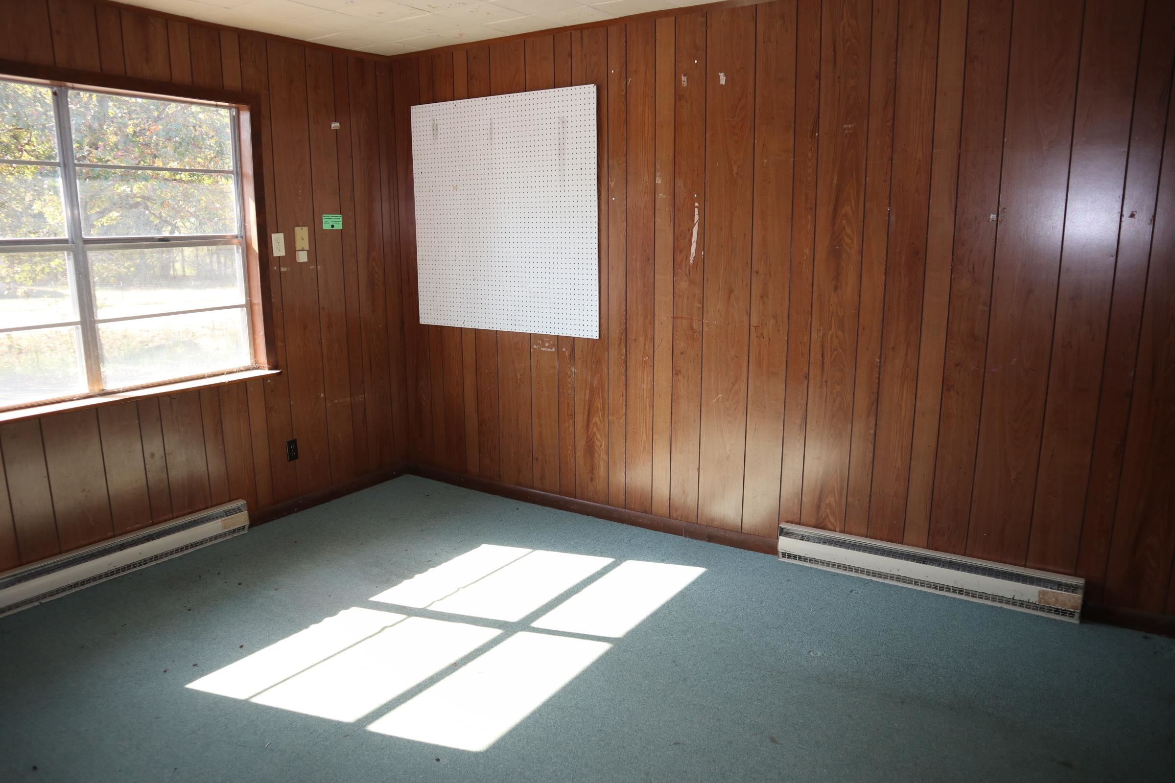 Metes & Bounds - Commercial Sale