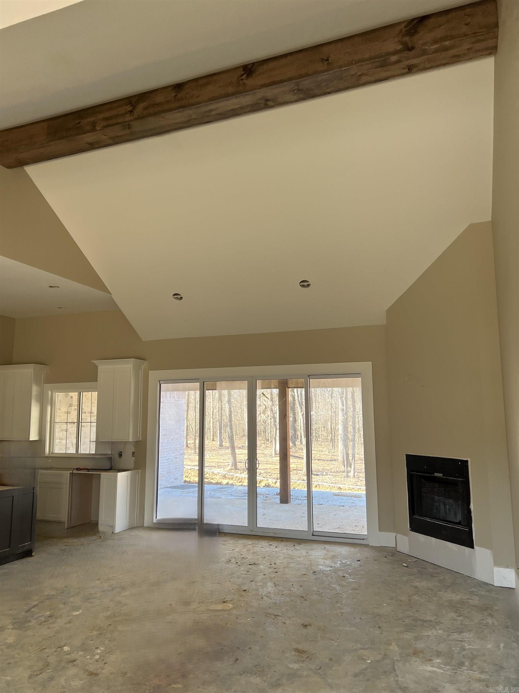 AVILLA MANOR - Residential