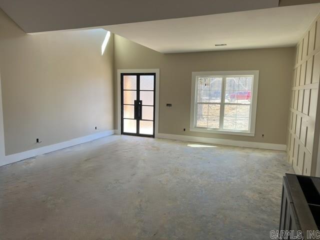 AVILLA MANOR - Residential