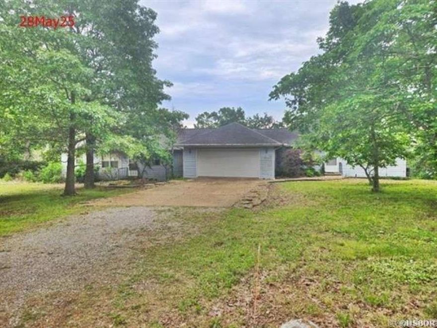 MOUNTAIN HOME... 4BR 4 full bath $329,000!!! located in Northwest AR, Mtn Home has long since been noted for it's beauty, low cost of living, great retirement area and Ozark Mountains!! add to this a mountain top 2302 sf home overlooking Bull Shoals Lake - this is location for 1116 McCracken Ridge Rd; other amenities are 4 acres, massive decks, asphalt driveway, in-law qtrs and indoor pool with view of Bull shoals.. imagine that for relaxation!! interior is one level walk out flat to decks and pool and great for retirees.. First Look for primary home owners is from 6-9-25 to 7-9-25!!! SOLD AS-IS Mountain Home in Western AR area has always been an upscale place & noted as area offering beauty centrally located to Branson, Mo, Oaklawn live horse racing & casino & going East to Memphis; It is a smaller town in Northern Arkansas, mild weather, cost of living is low compared to big cities, overall a nice place and great for family life; located in Ozark Mountains, Mt Home was one of the first places to be noted for its great beauty & retirement communities.