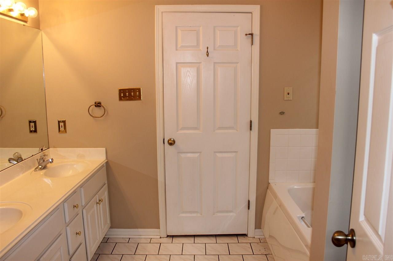 Duncans 4th - Residential Lease