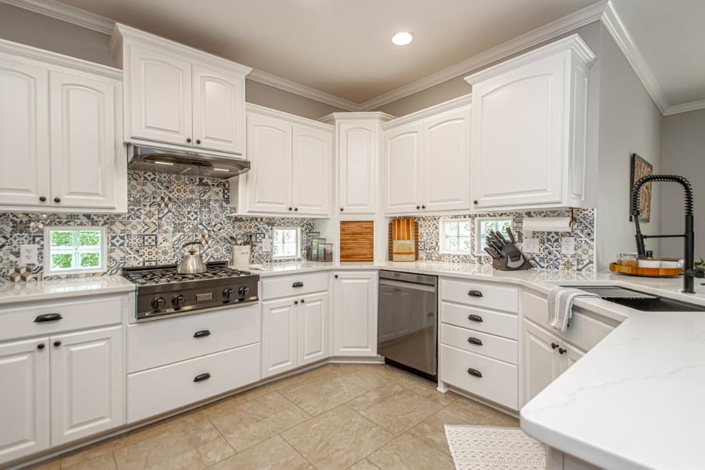 FERNCREST ESTATES - Residential