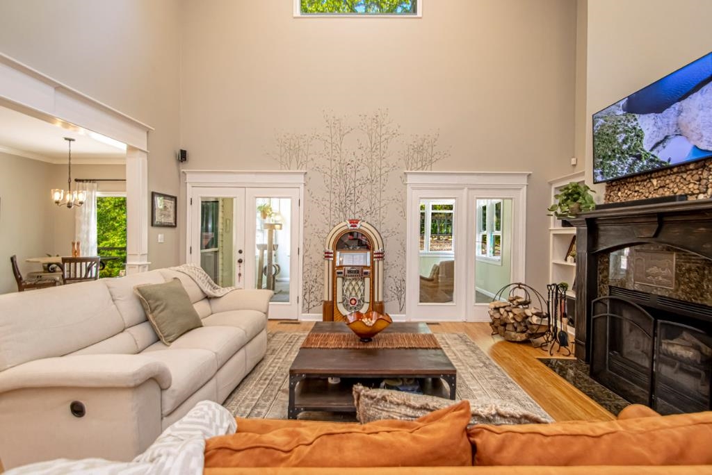 FERNCREST ESTATES - Residential