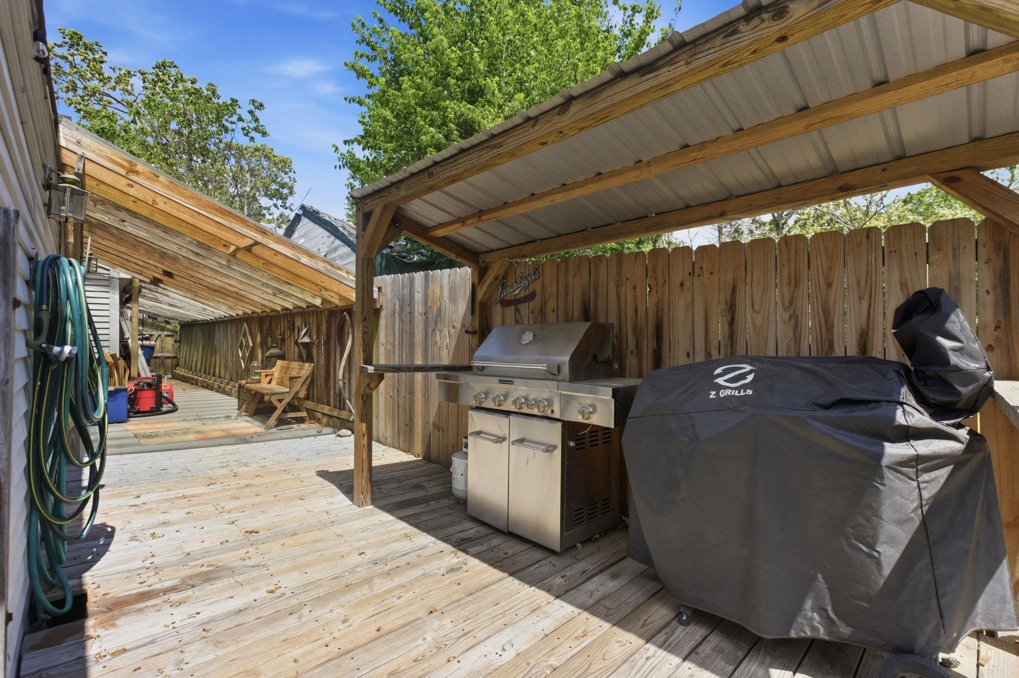 CAMMACK WOODS - Residential