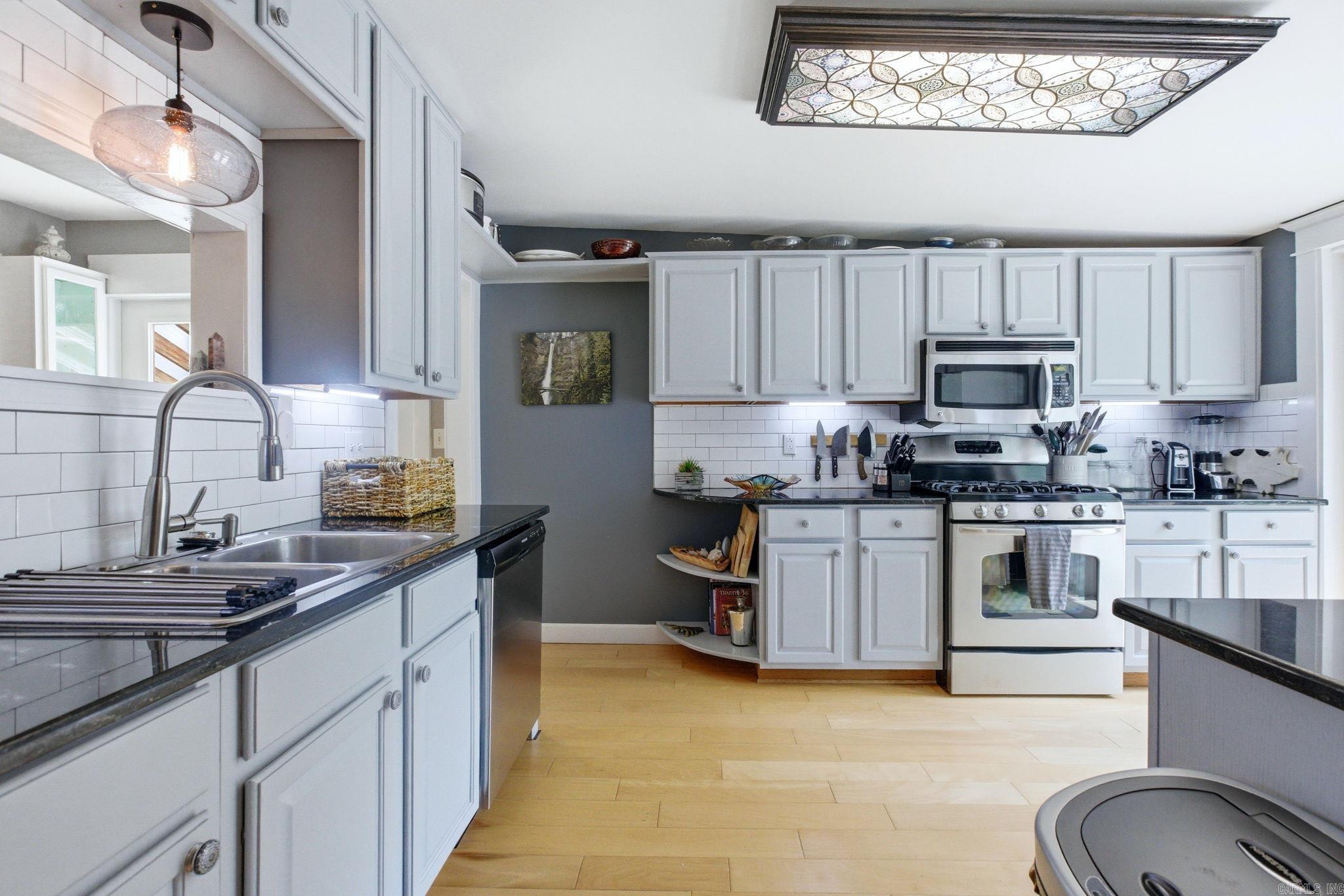 CAMMACK WOODS - Residential