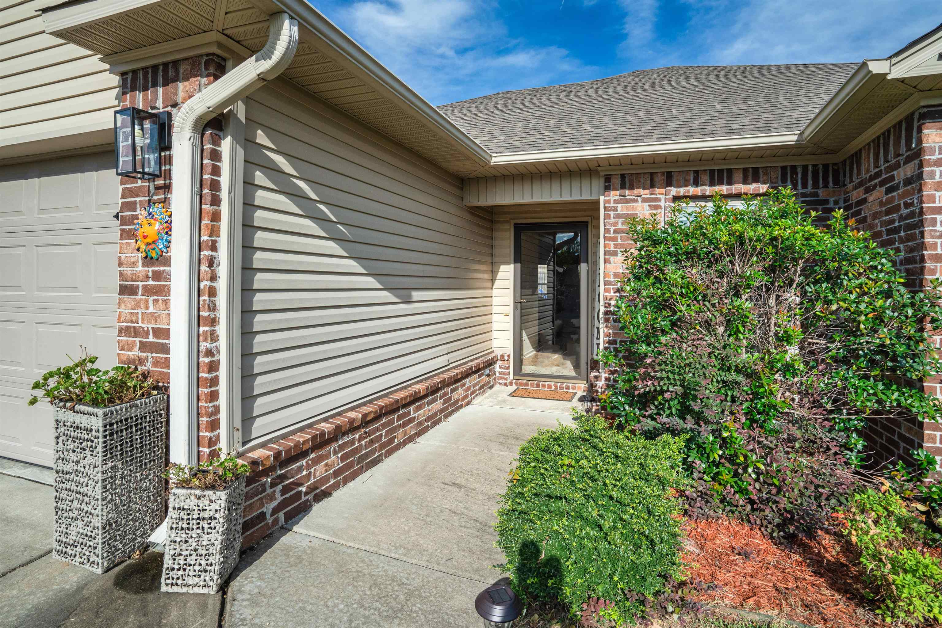 HAMILTON PARK - Residential