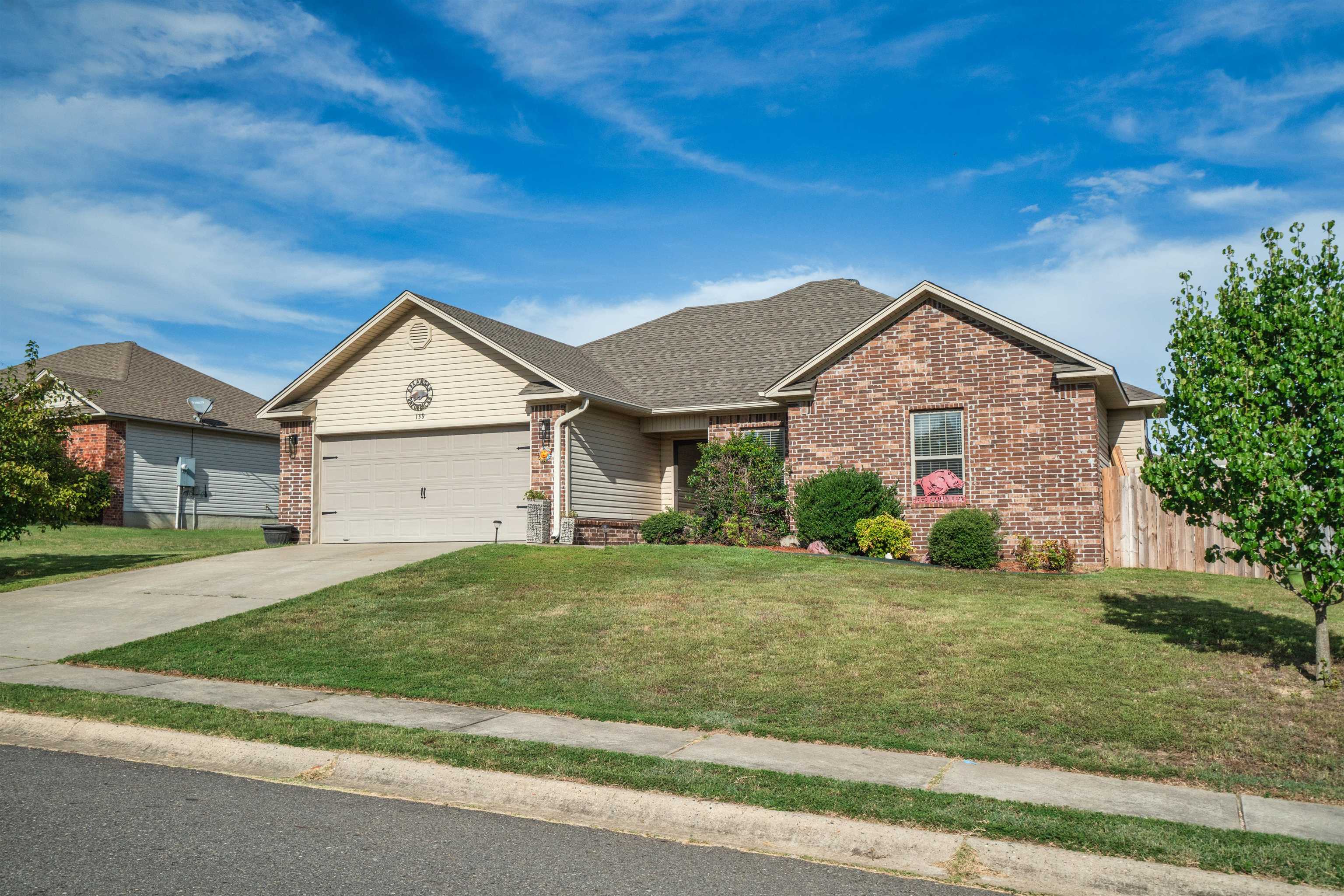 HAMILTON PARK - Residential