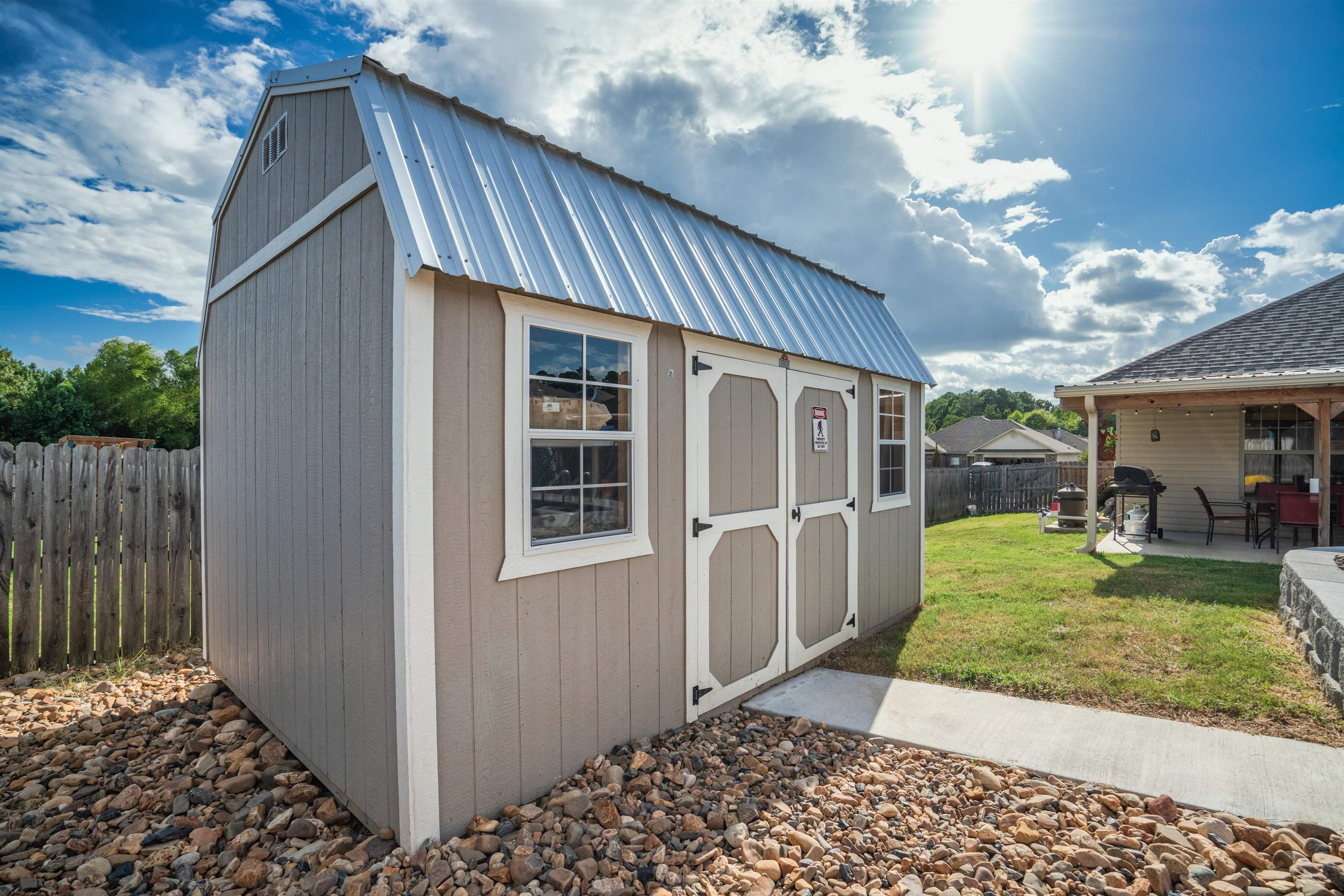 HAMILTON PARK - Residential