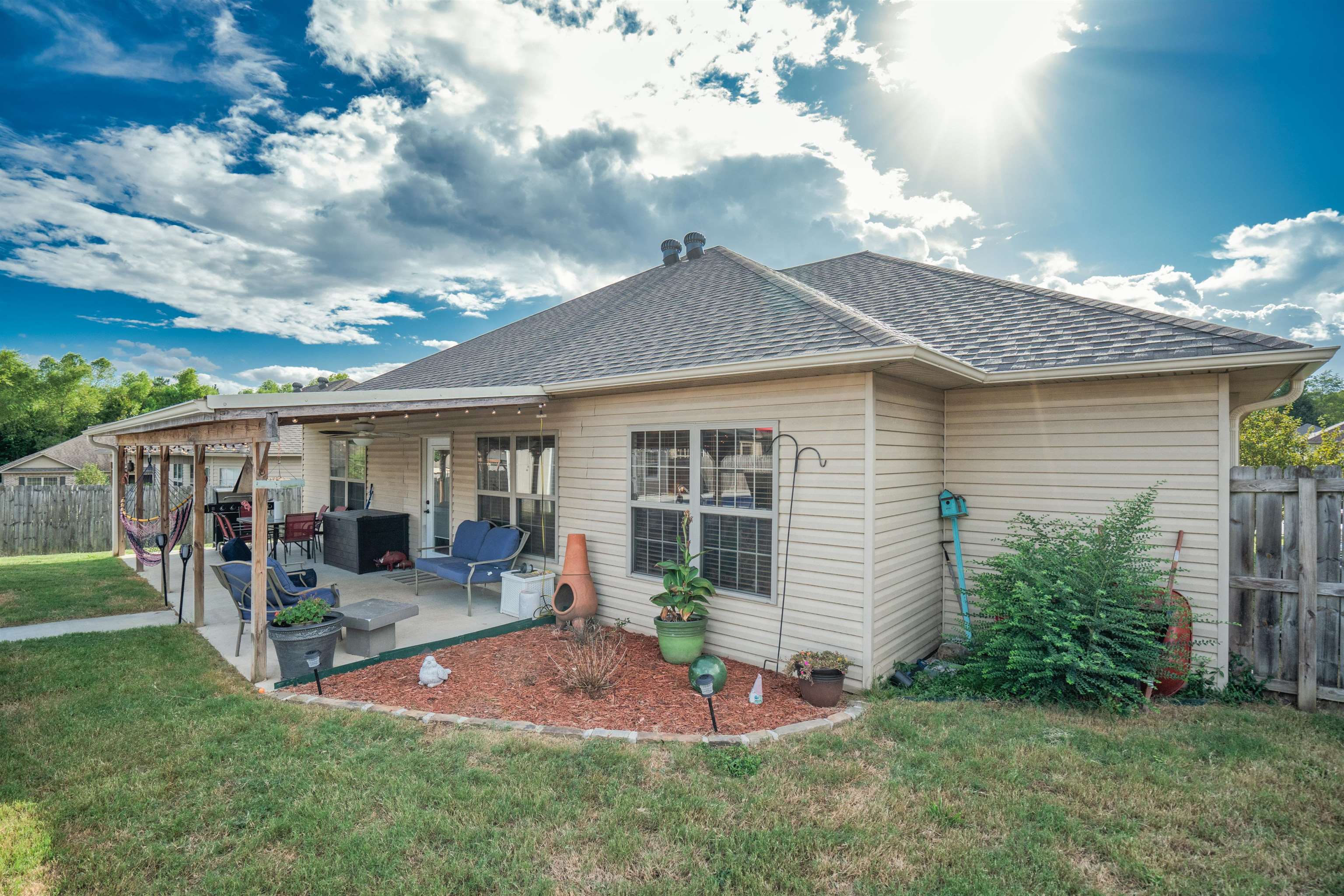 HAMILTON PARK - Residential