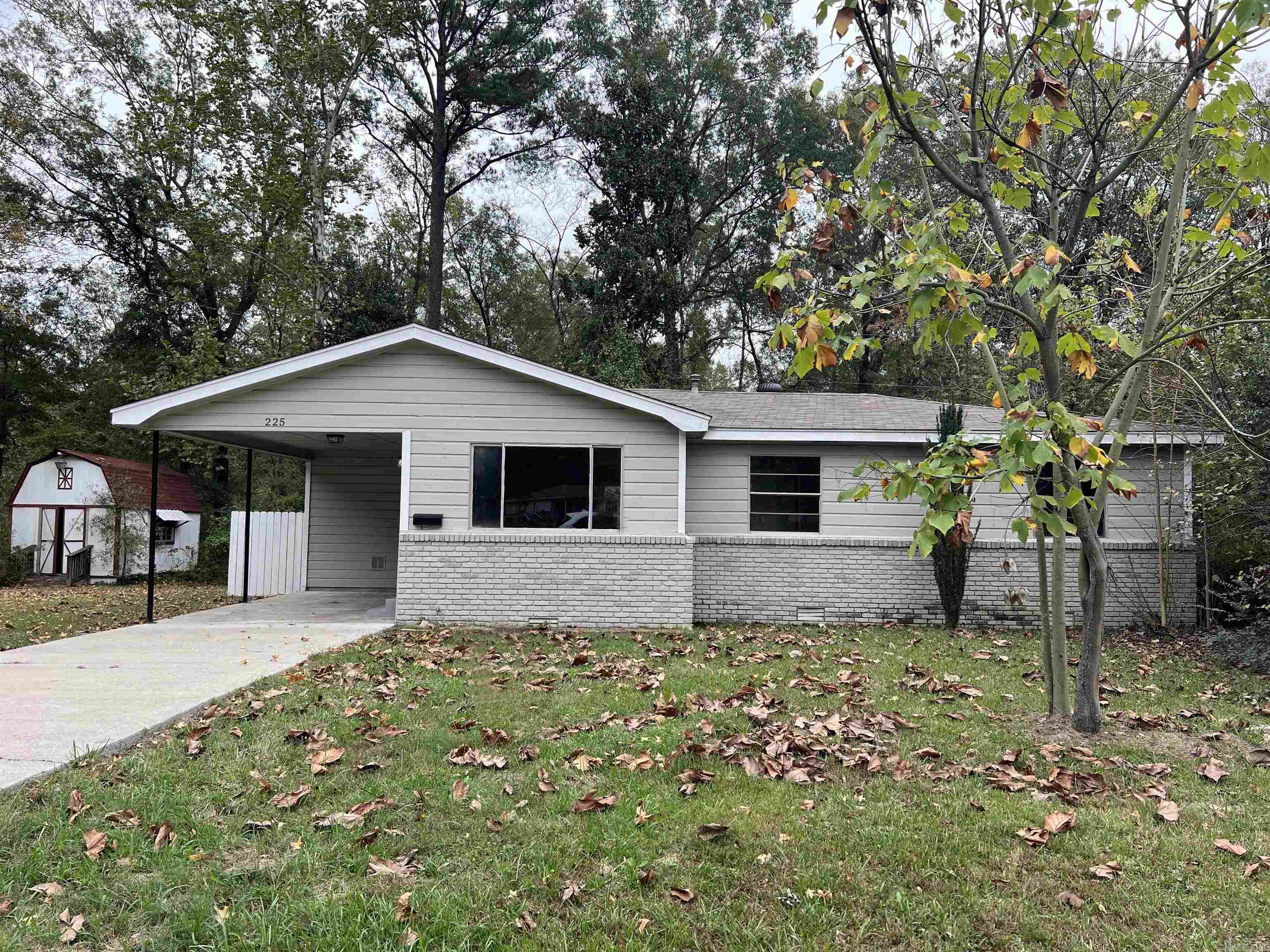 3 bedrooms and 1 and a half baths in the heart of Jacksonville! Close to everything! Sits at the end of a quiet street. Lots of natural light! Carport entry makes unloading your car super easy. 1/2 bath is off primary bedroom. Exterior and interior updates were made in 2021. No seller property disclosure.