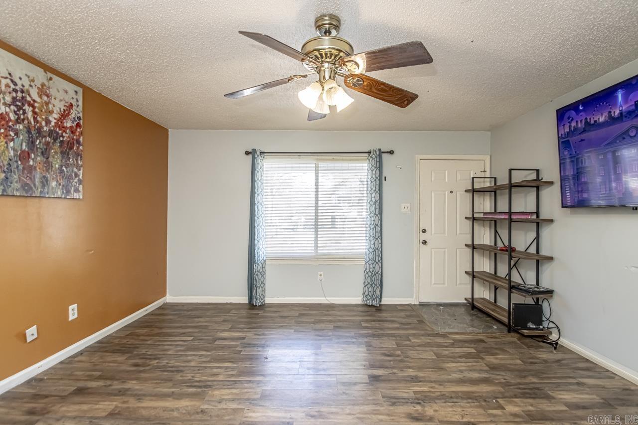 Towering Oaks Phase II - Residential