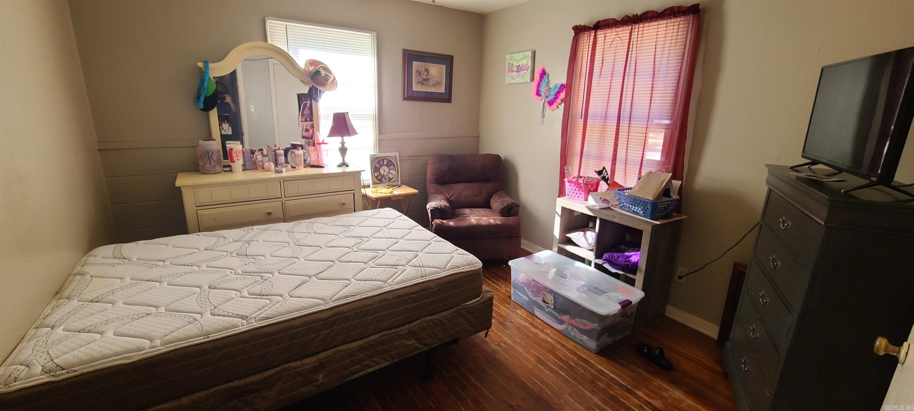 LYNCH ADD - Residential