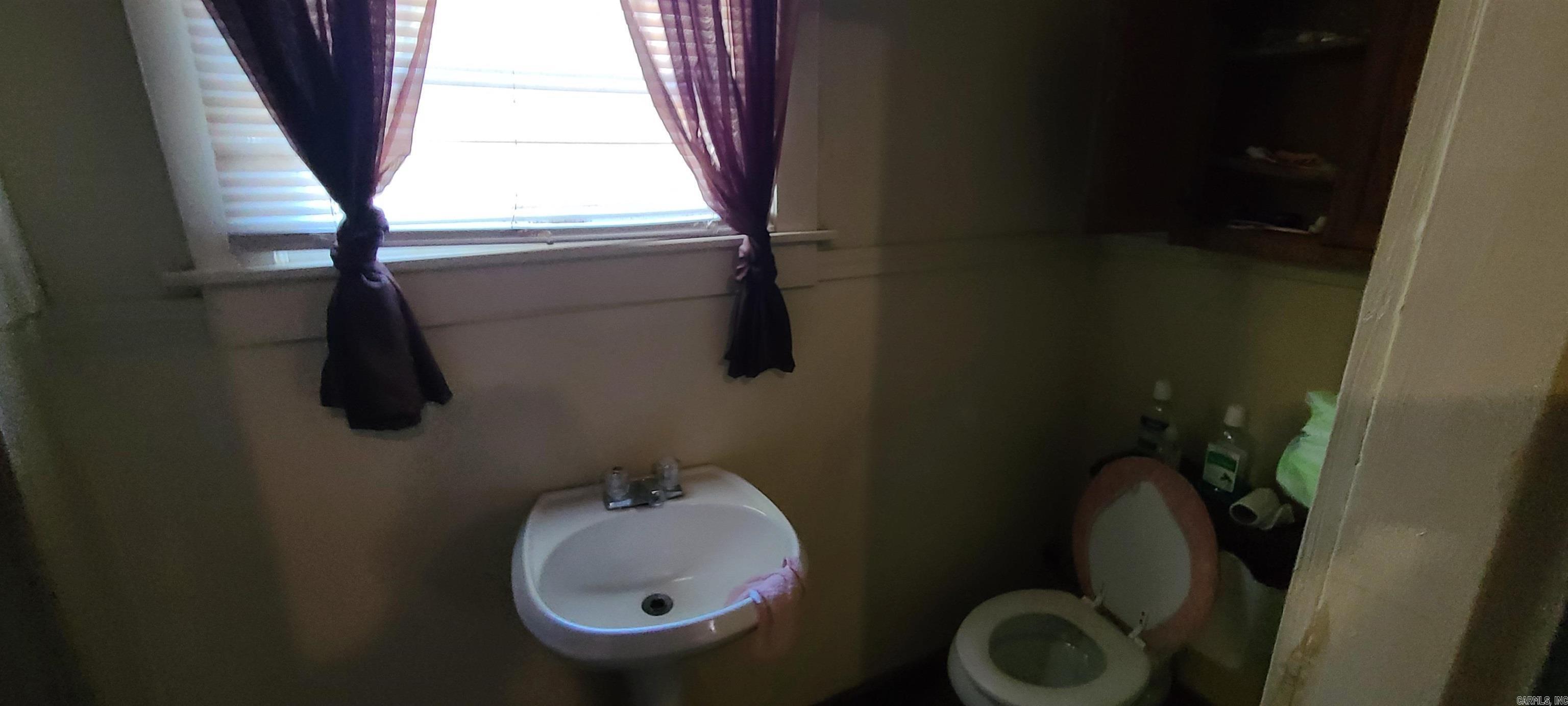 LYNCH ADD - Residential