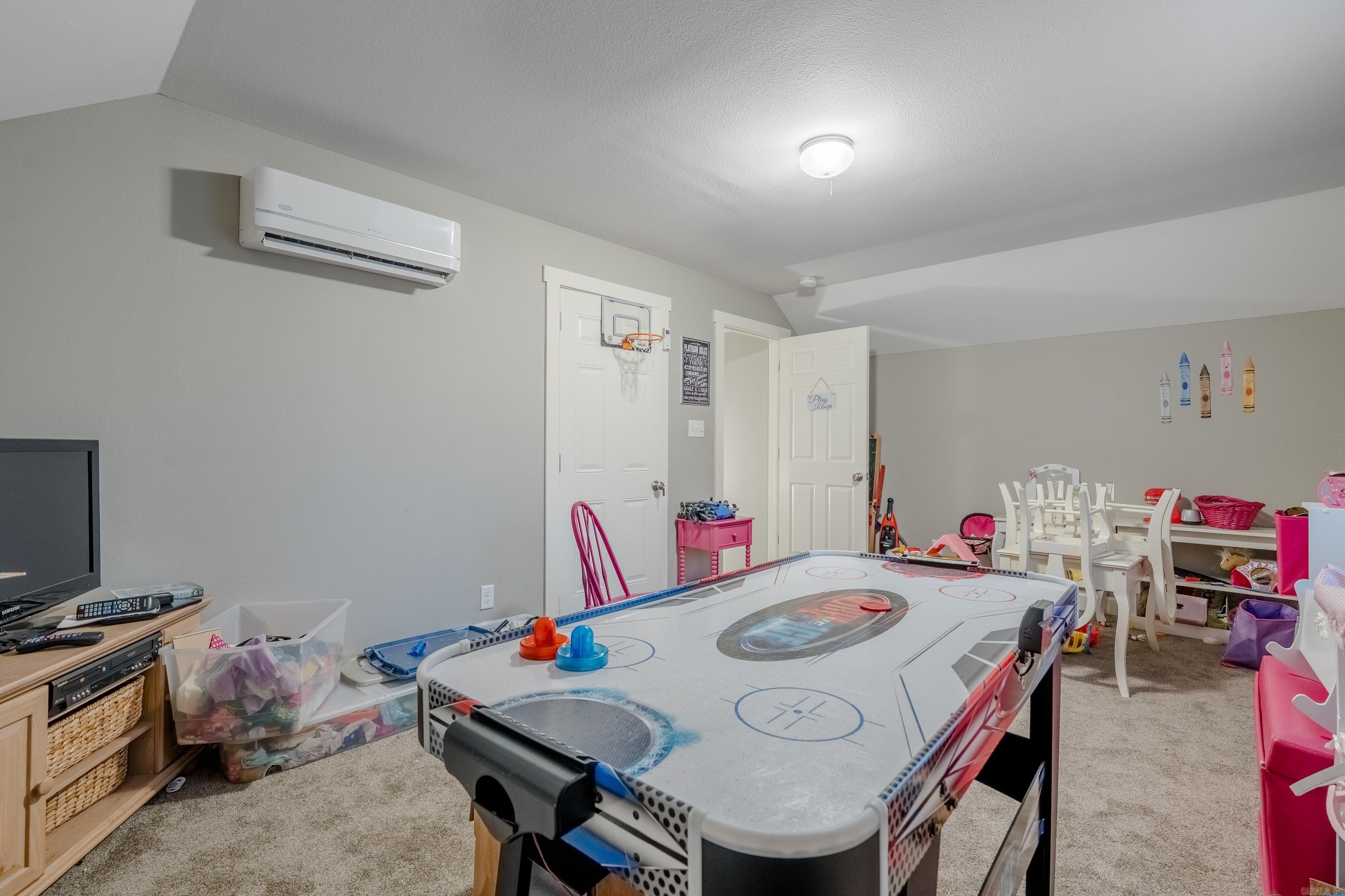 Summer Oaks - Residential