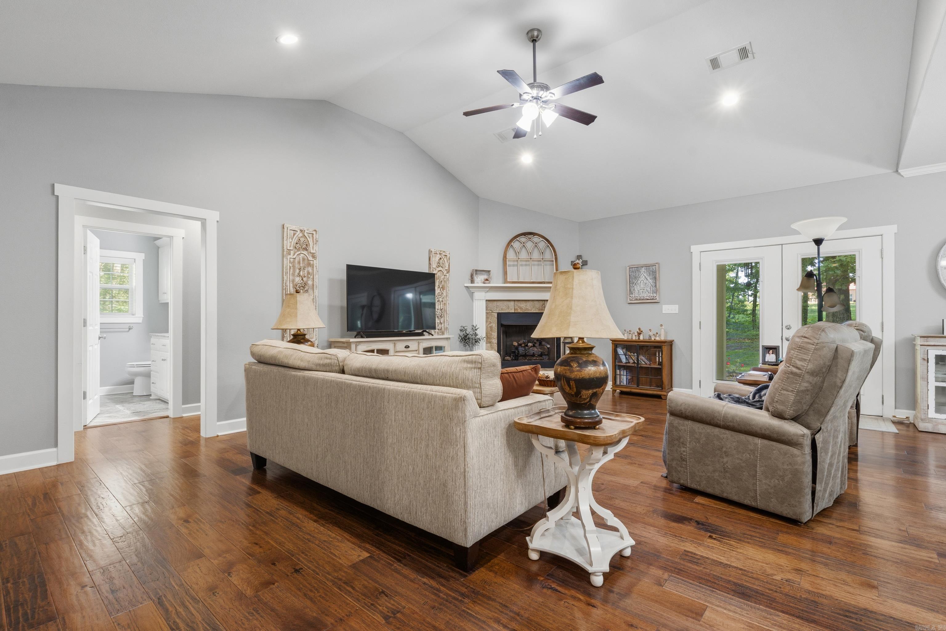Summer Oaks - Residential