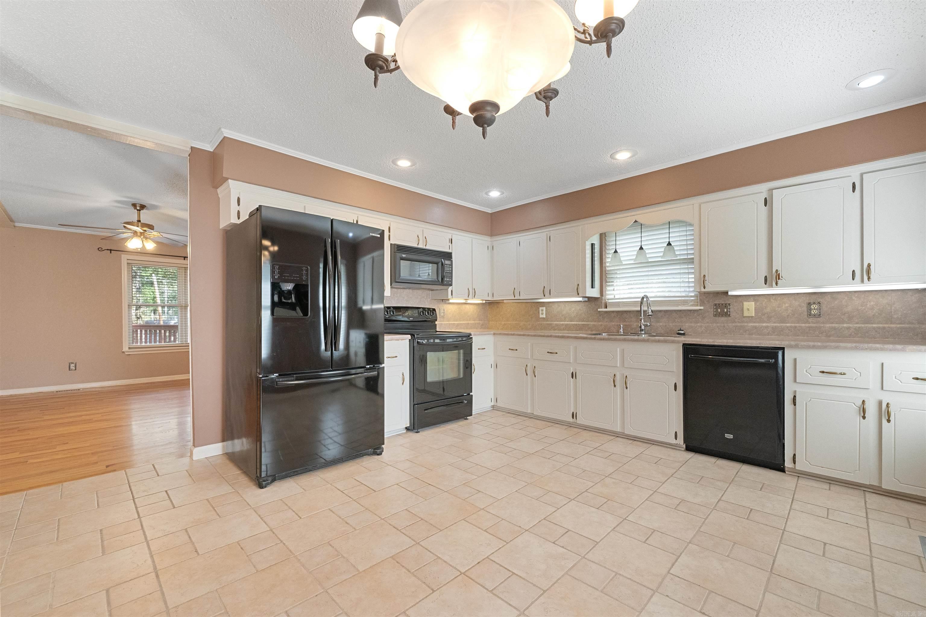 OAKBROOKE - Residential