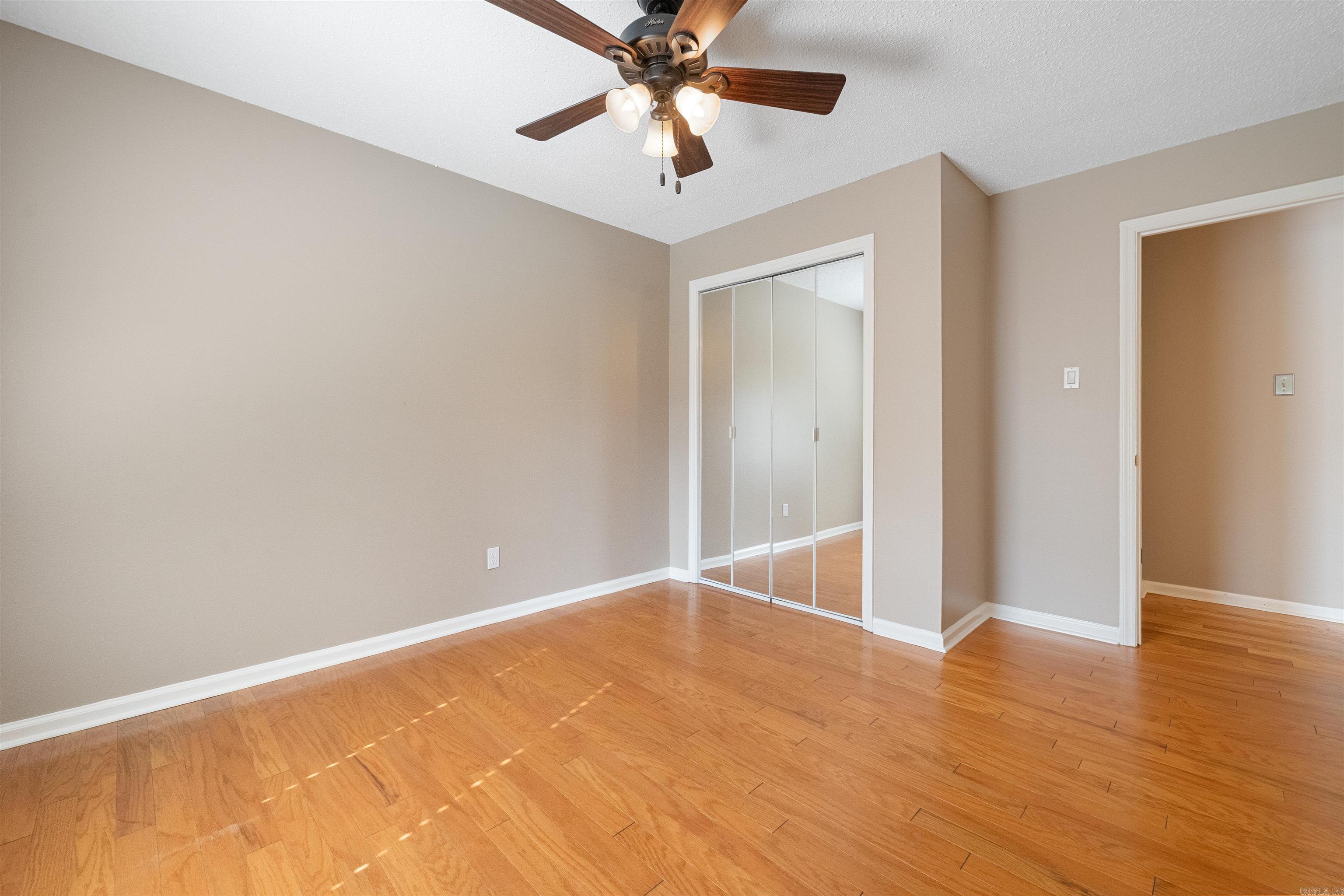 OAKBROOKE - Residential