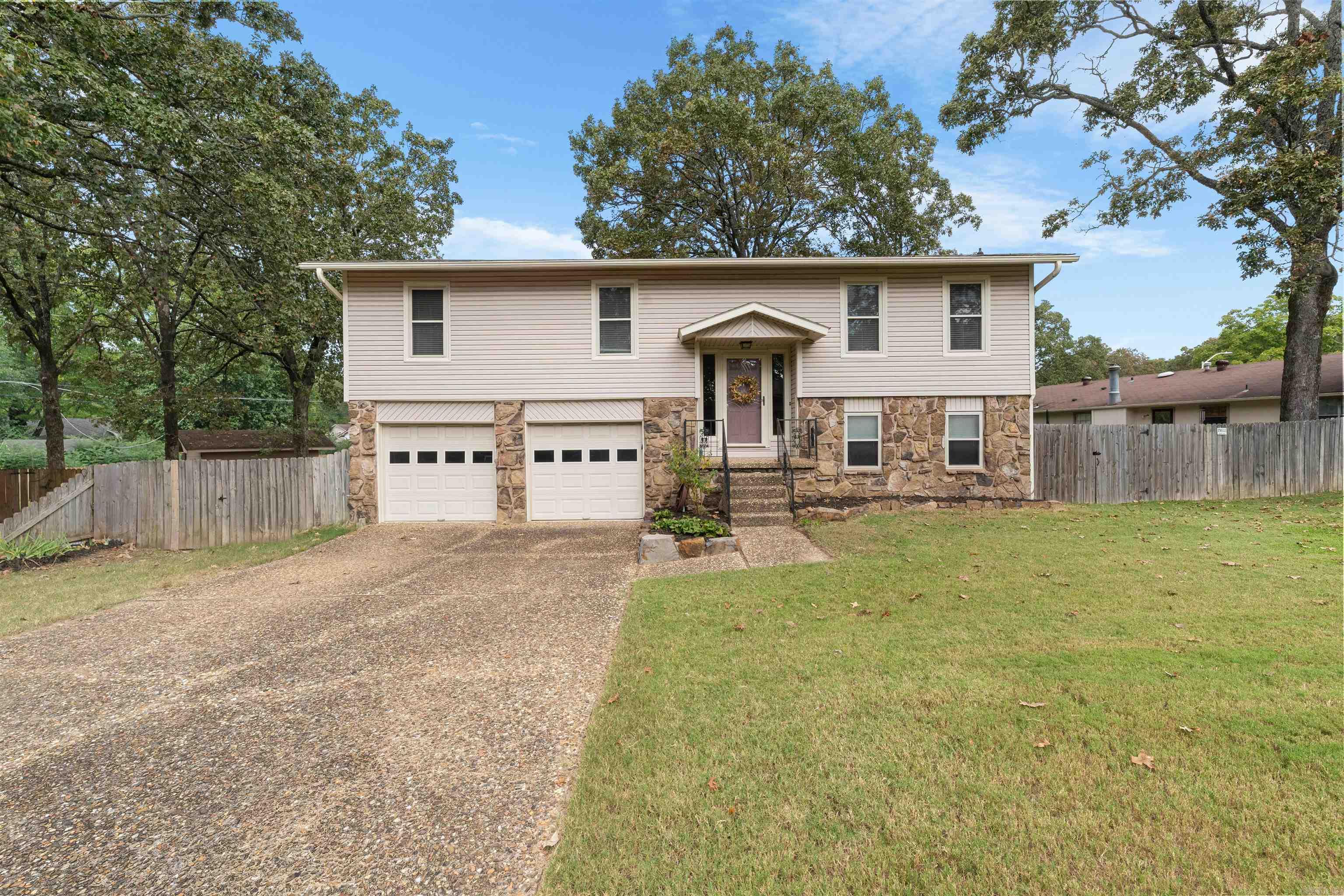 OAKBROOKE - Residential