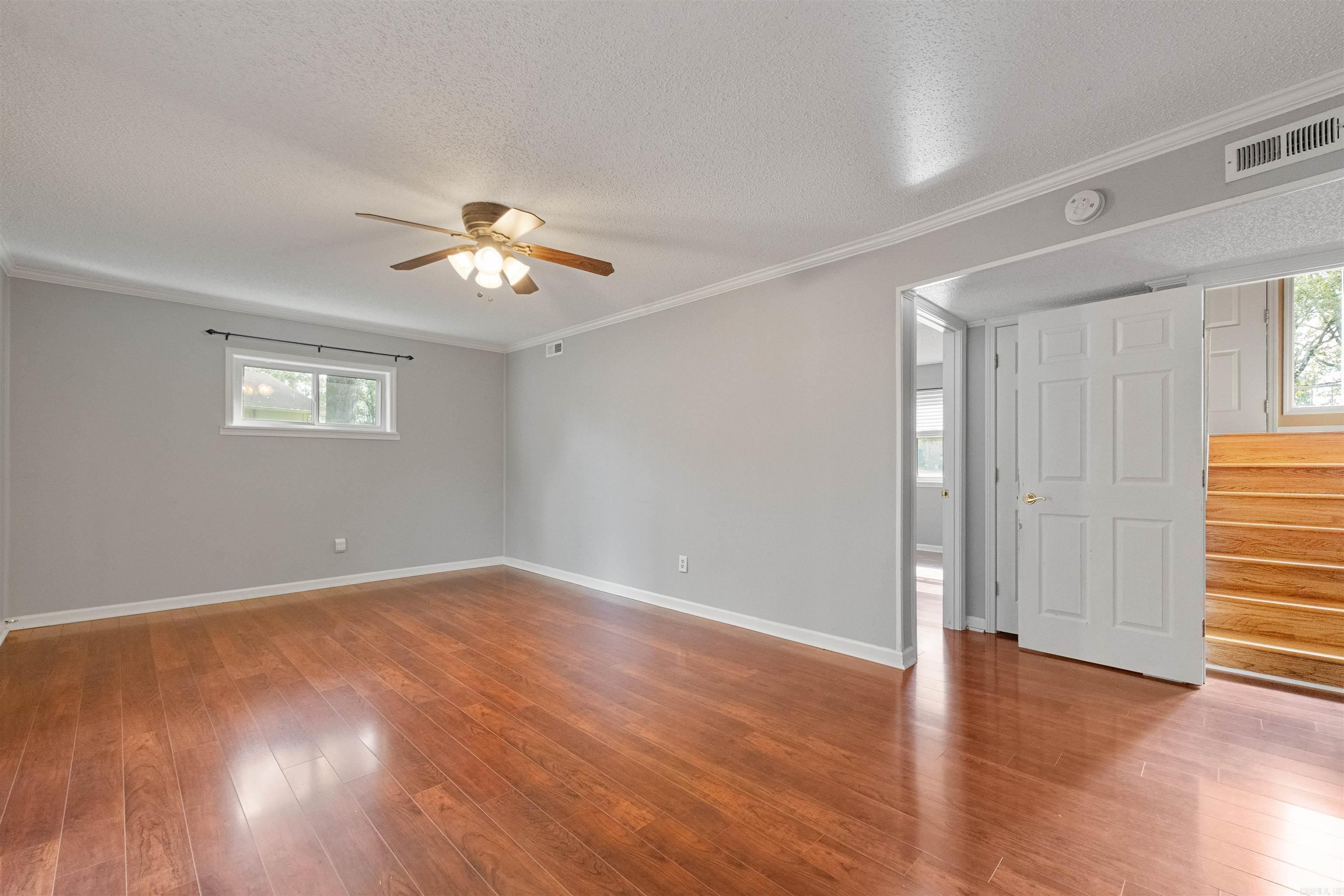 OAKBROOKE - Residential