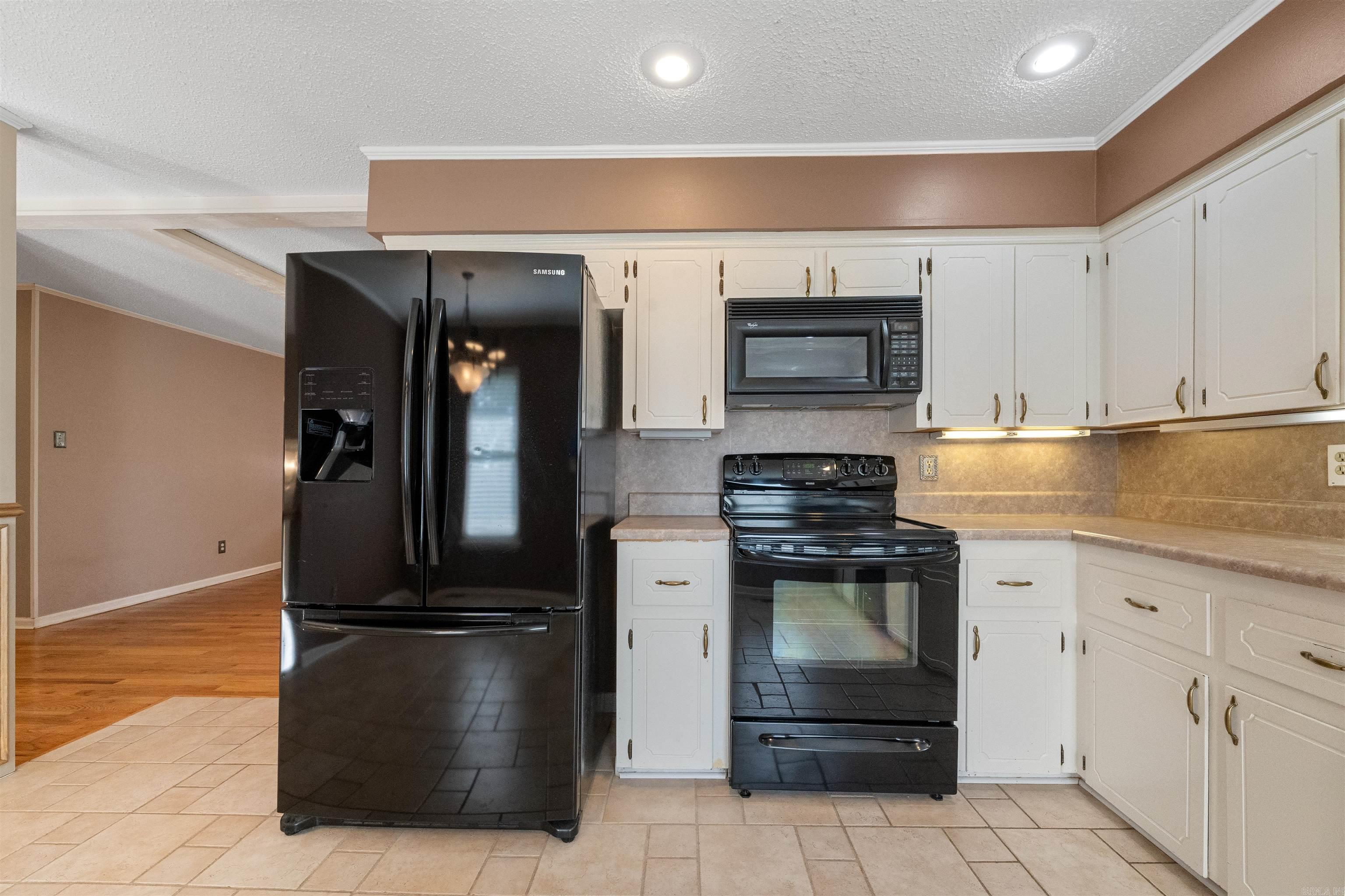 OAKBROOKE - Residential