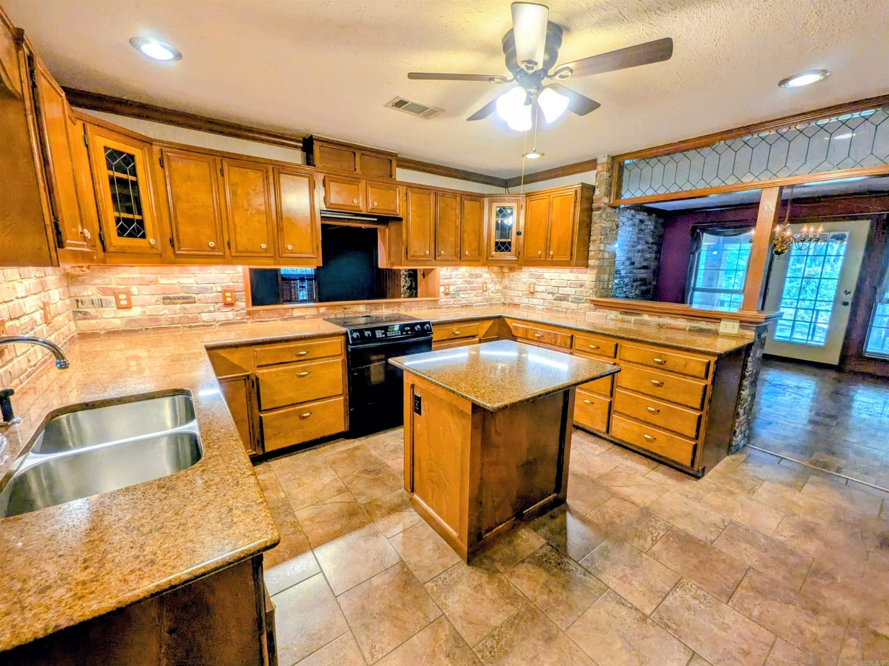 EMERSON PLACE #1 - Residential