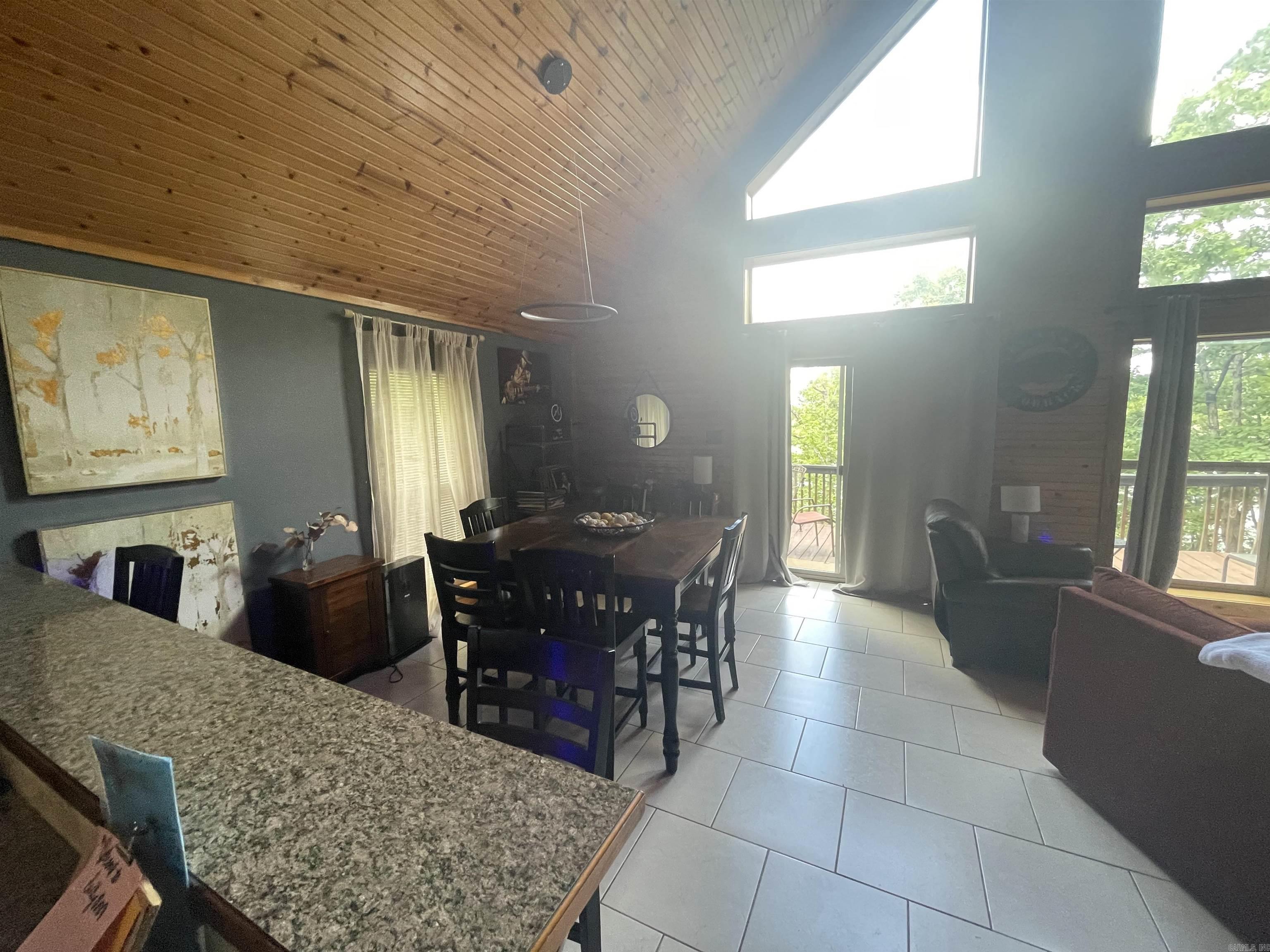 Sills Peninsula - Residential